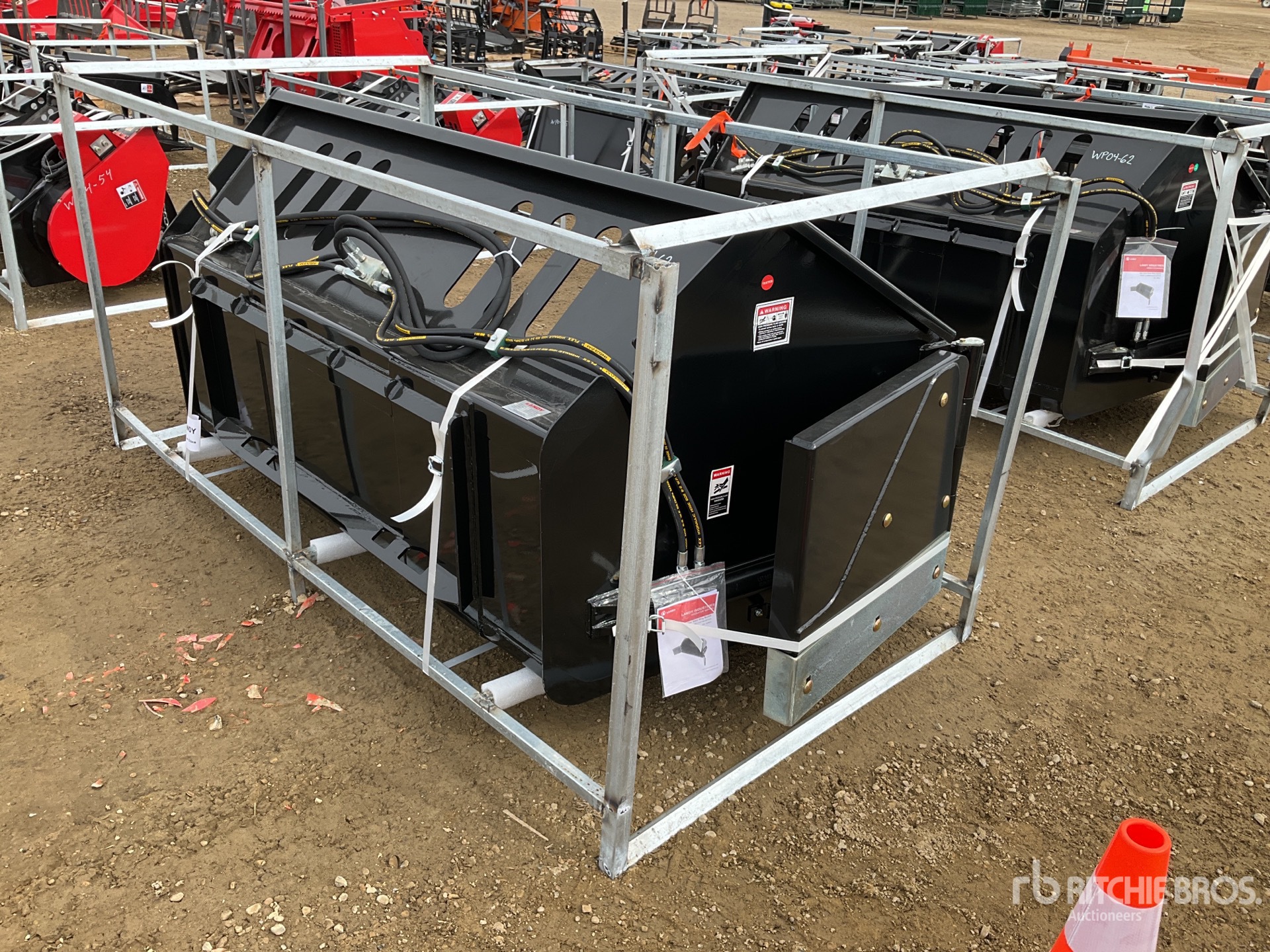 General Appearance with Bild, Ecke hinten rechts