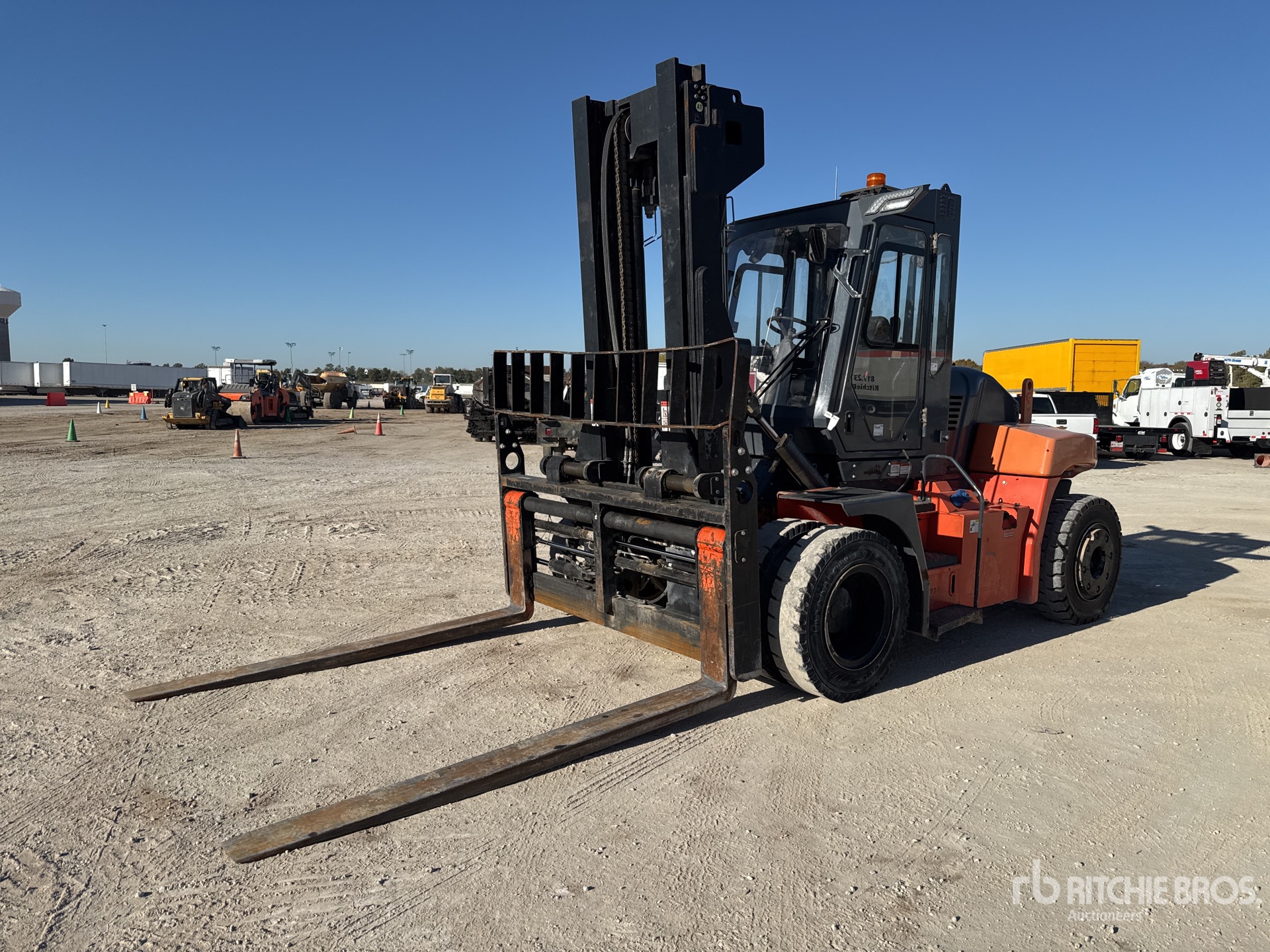 General Appearance with Featured Photo