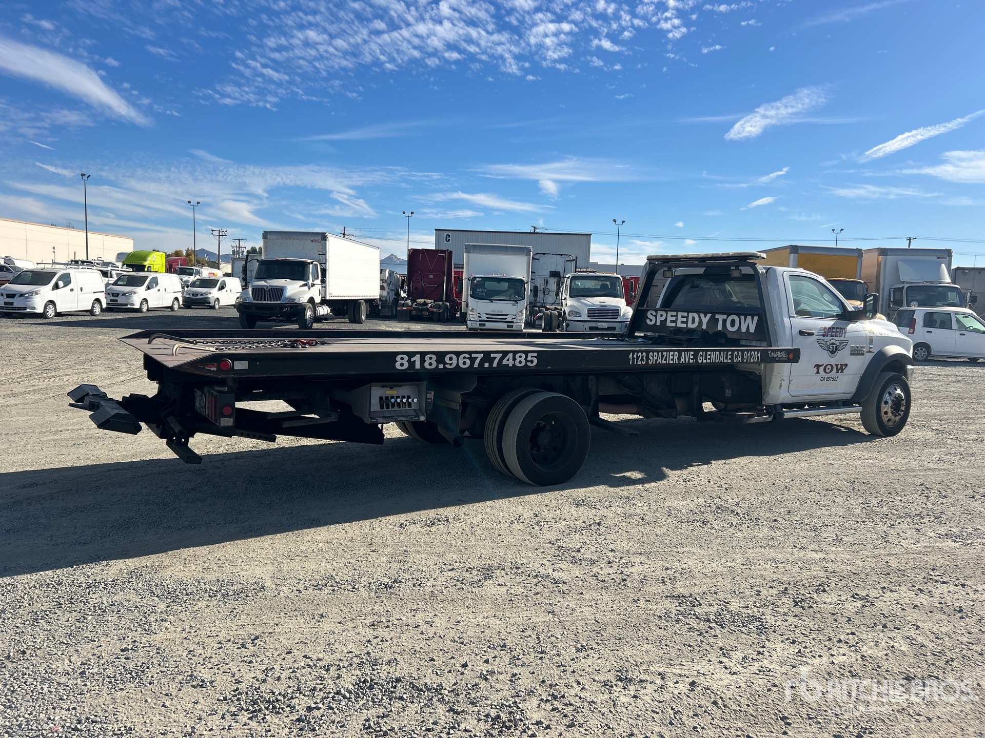 General Appearance with Imagen: esquina trasera derecha