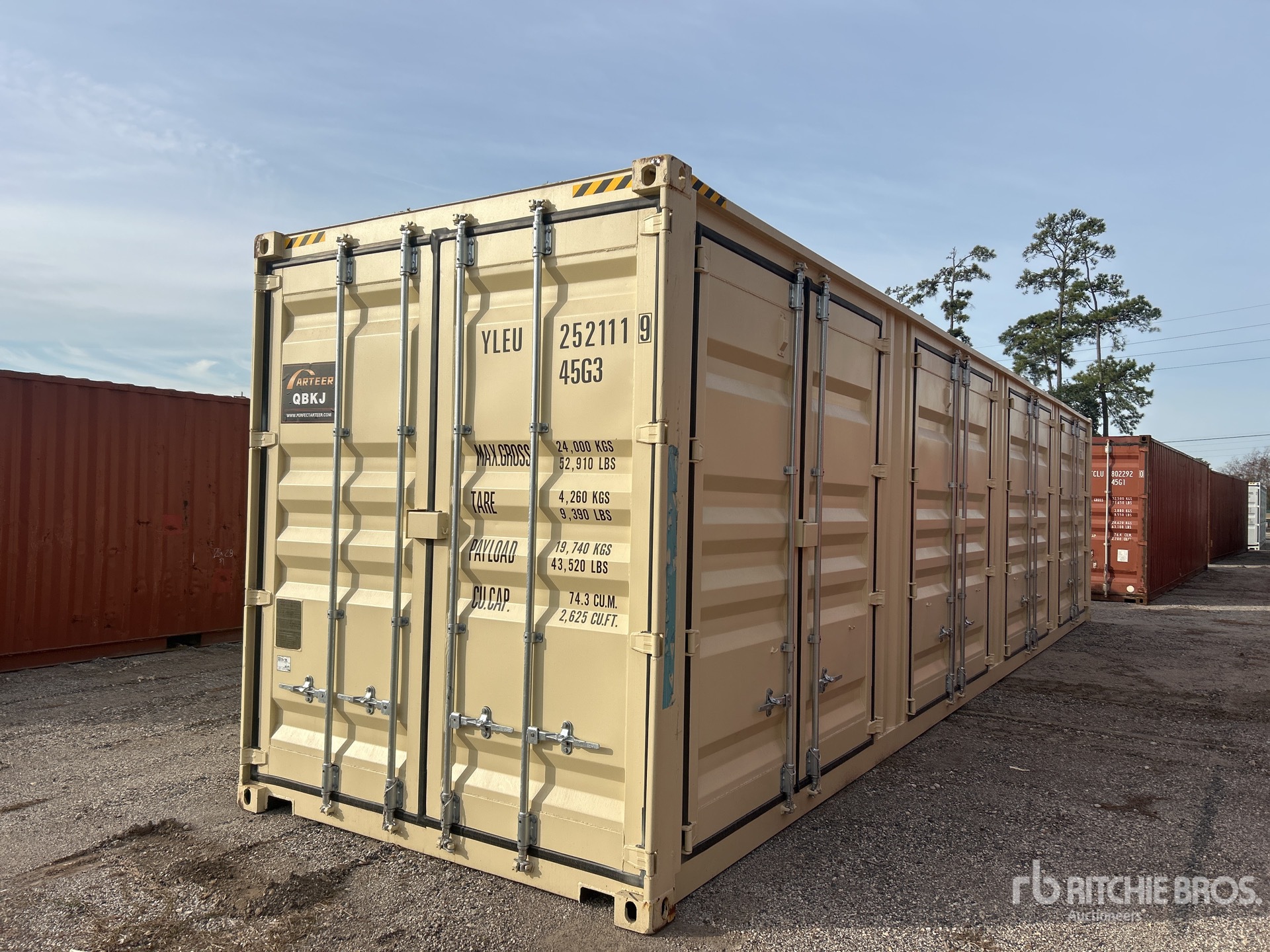 General Appearance with Picture, Right Rear Corner