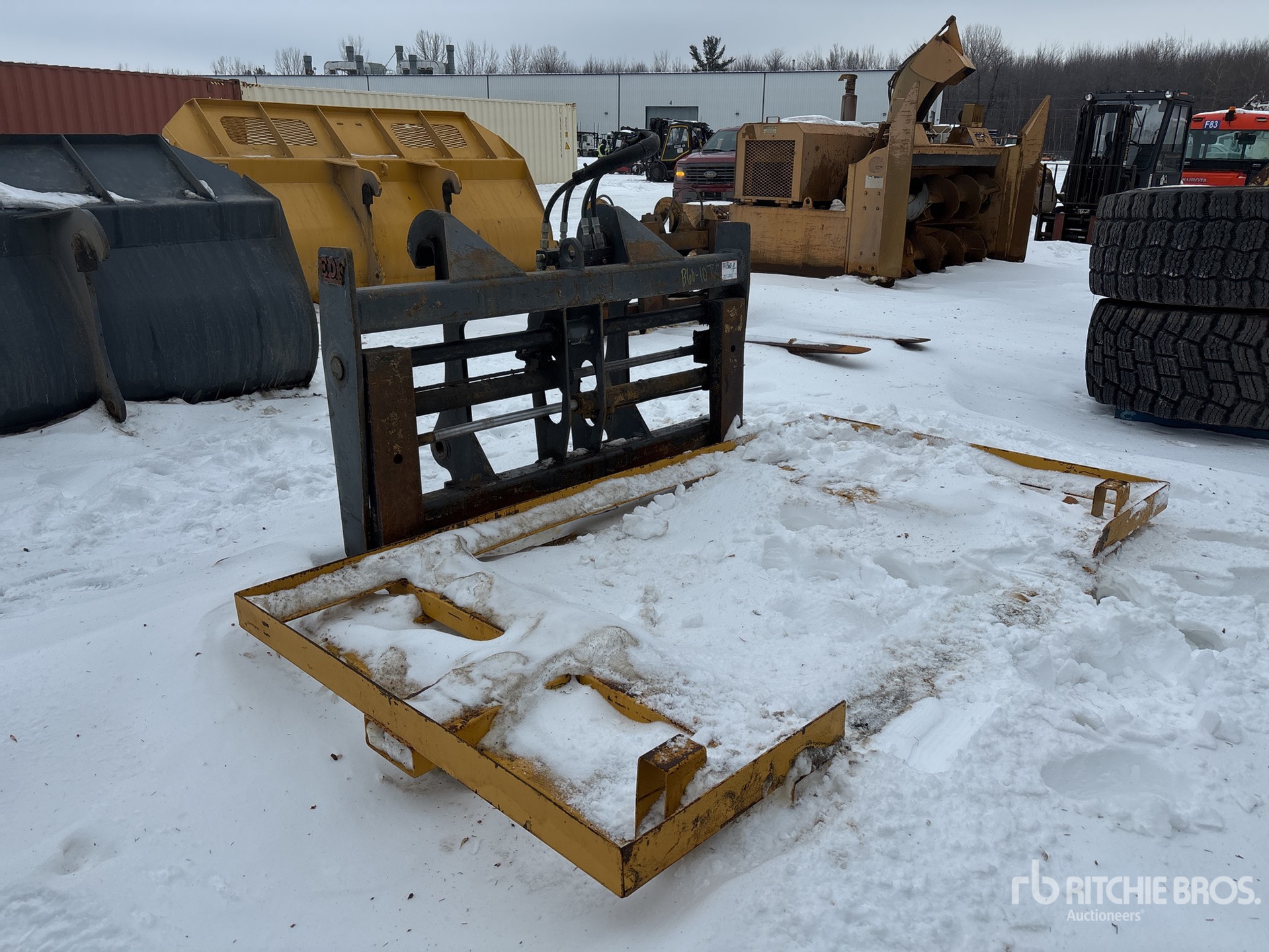 General Appearance with Picture, Right Front Corner