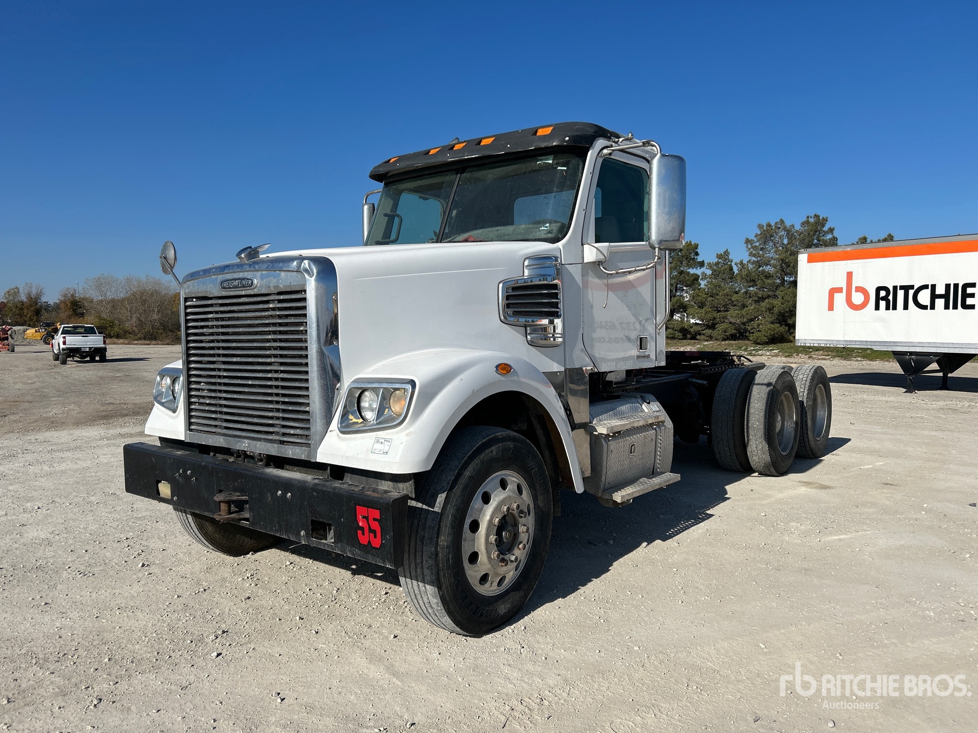 Aspect général with Image, coin avant gauche