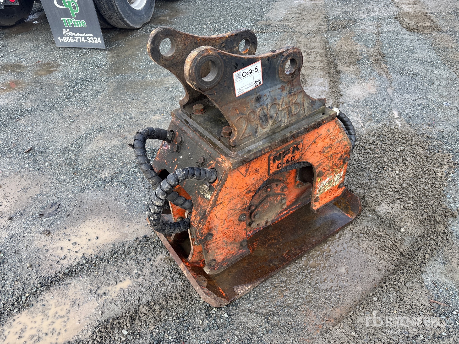 General Appearance with Foto, angolo anteriore sinistro