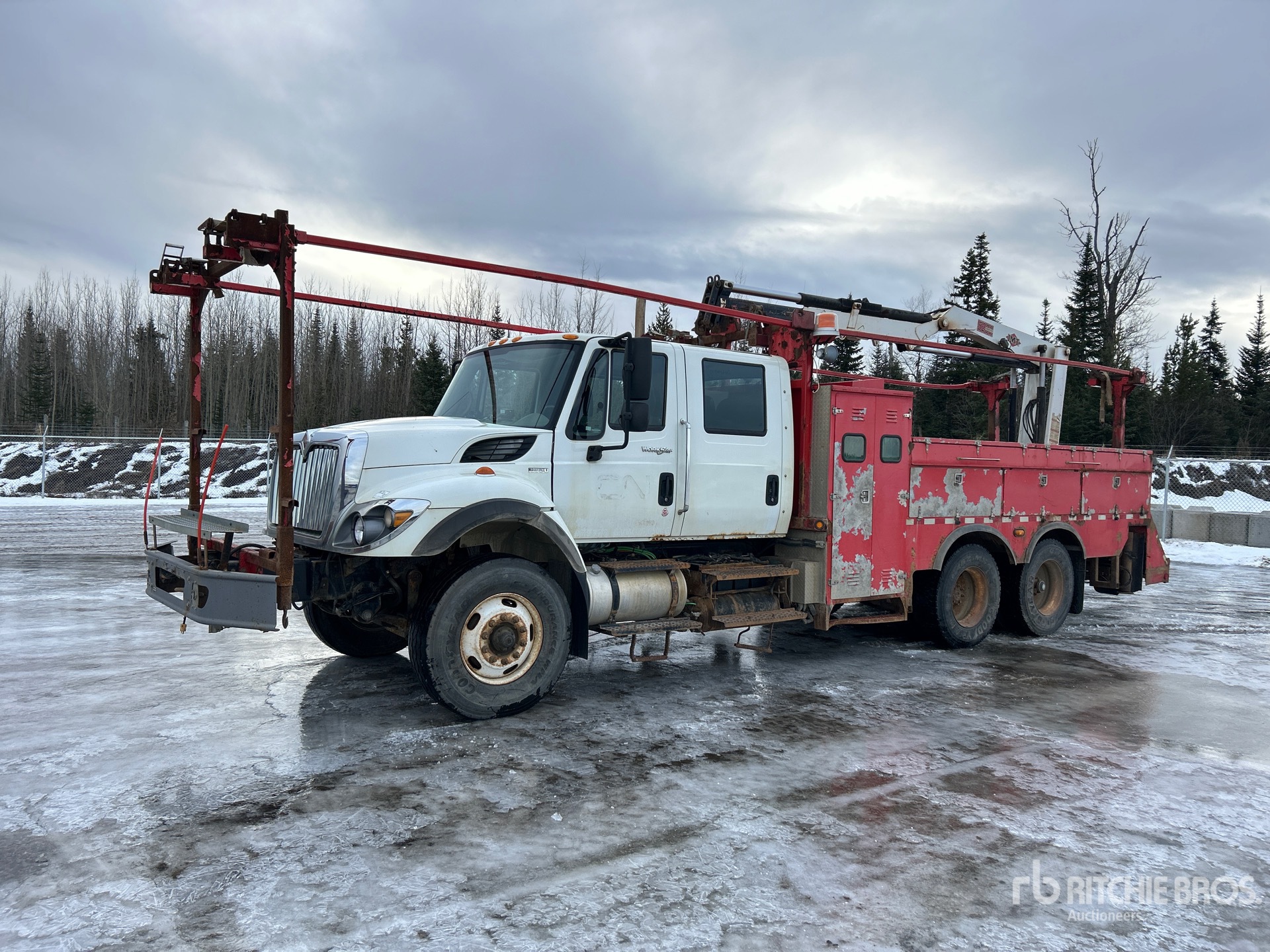 General Appearance with Featured Photo