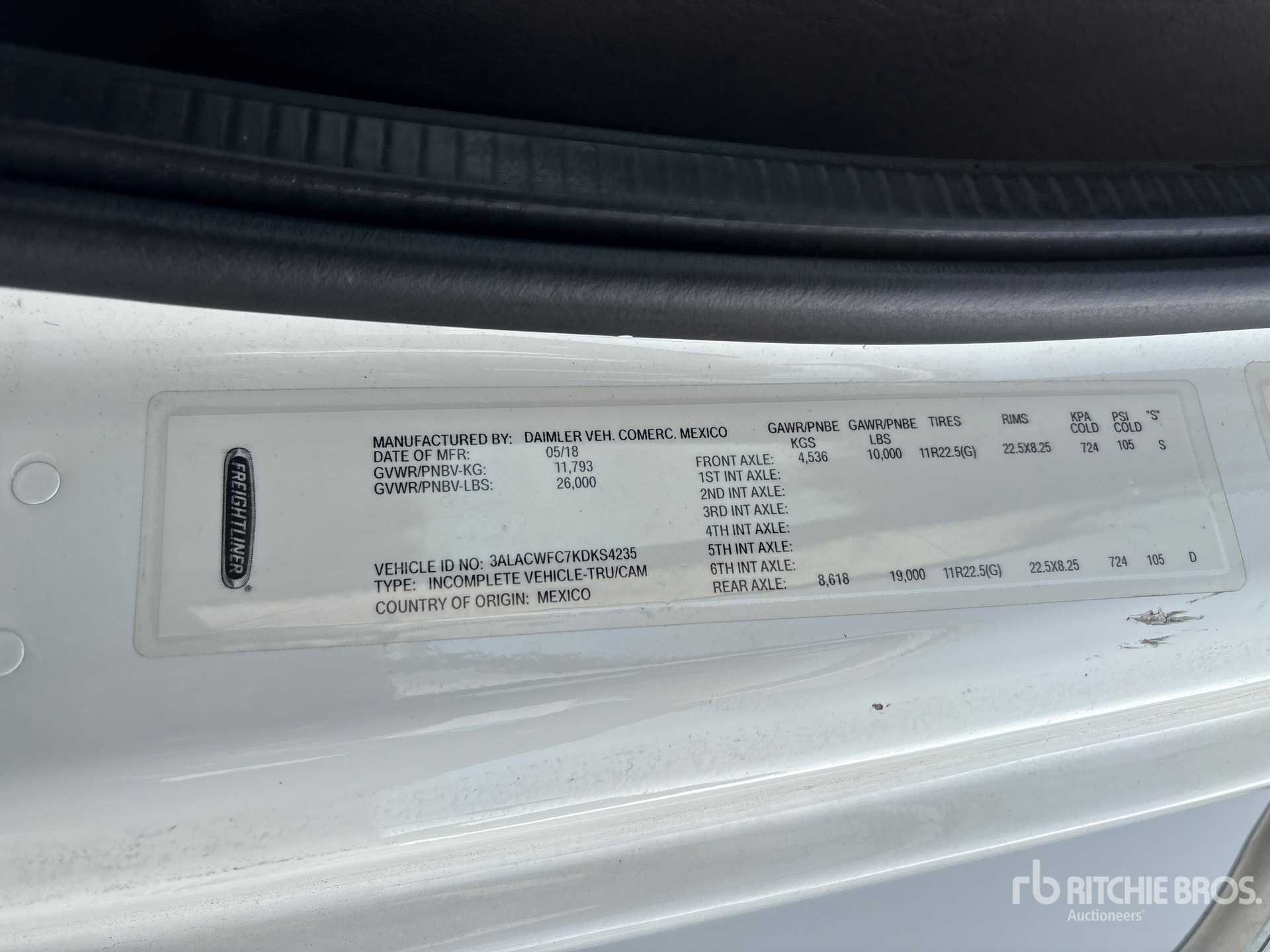 General Appearance with Serial Number / VIN