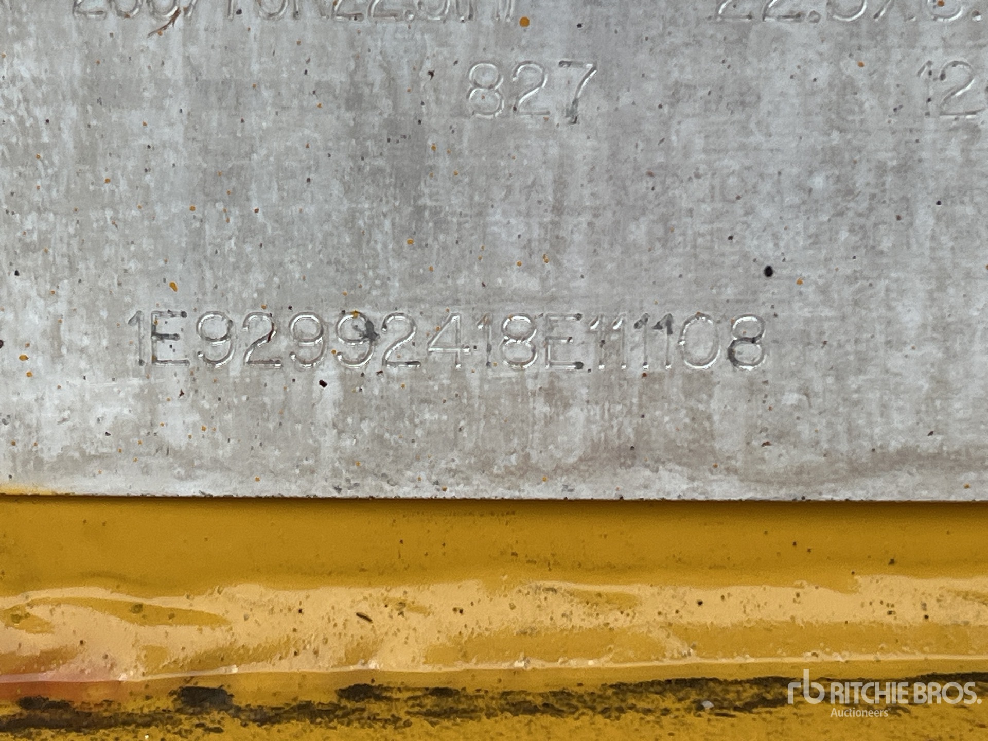 General Appearance with Seriennummer / FIN