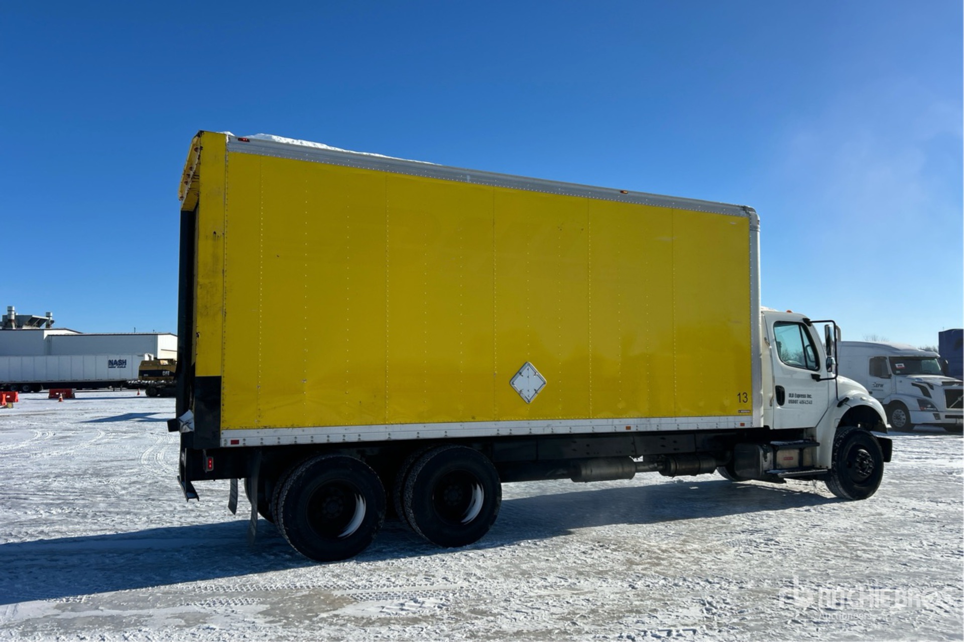 General Appearance with Image, coin arrière droit