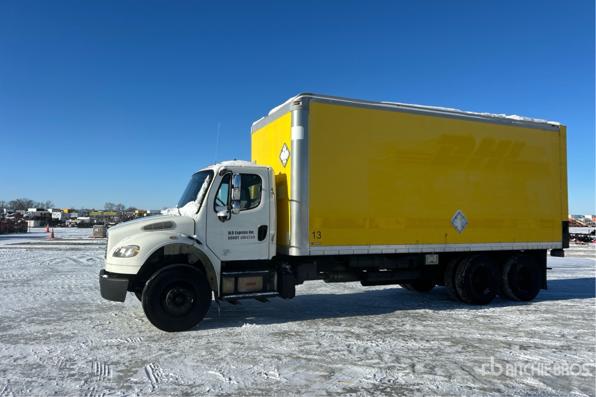 General Appearance with Image, coin avant gauche