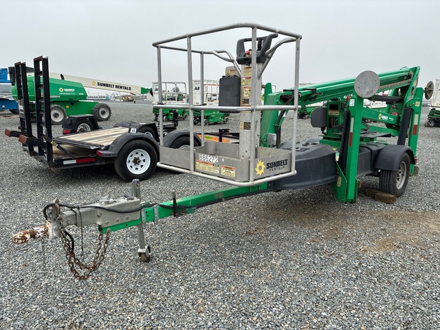 2016 JLG T-350 Towable Lift