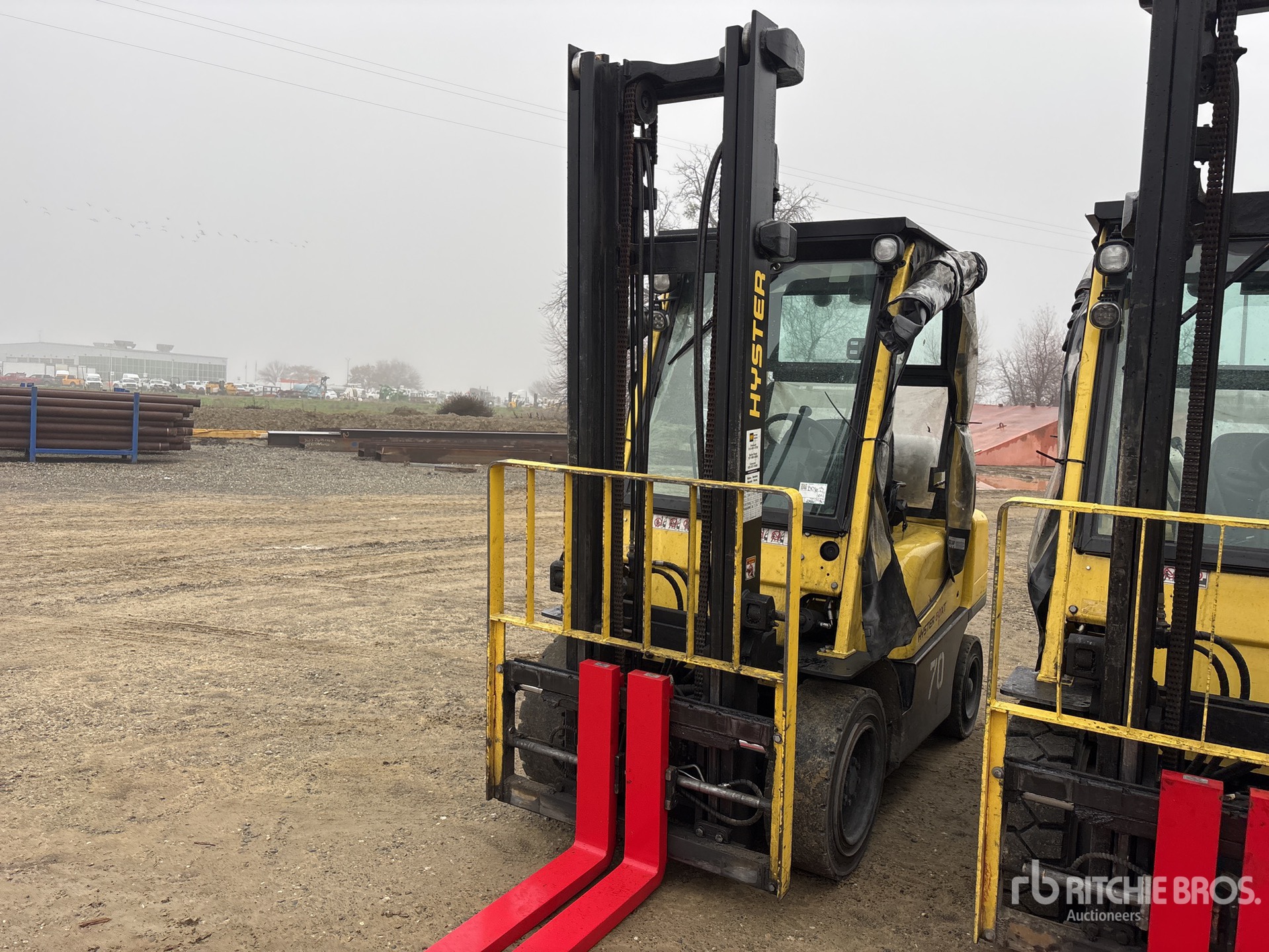 General Appearance with Featured Photo