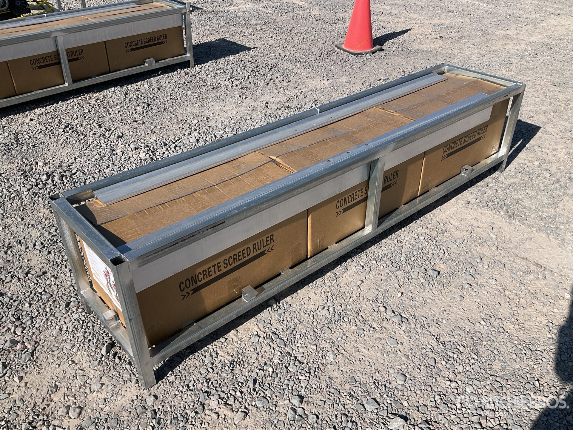 General Appearance with Image, coin arrière droit