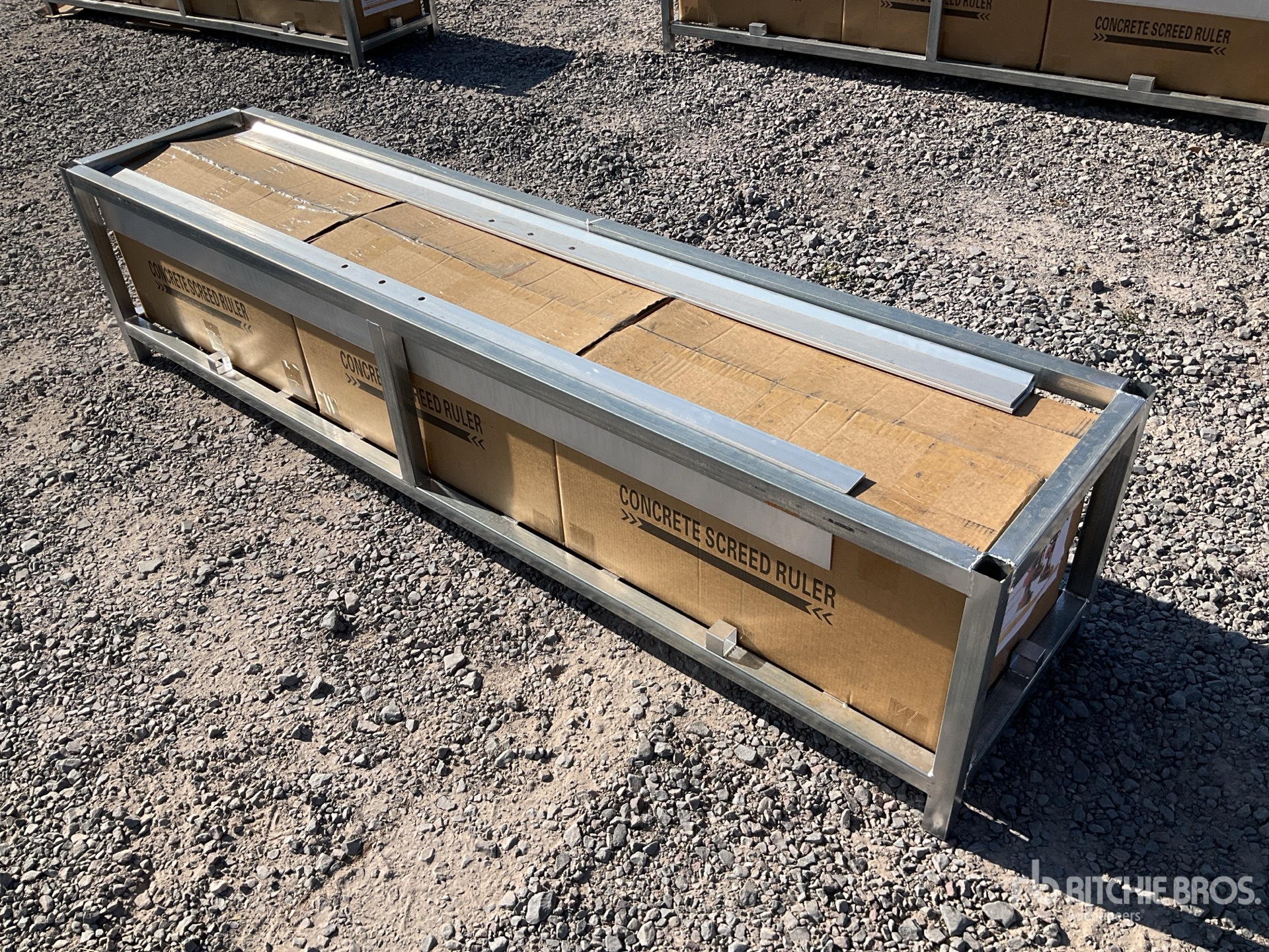 General Appearance with Image, coin avant droit