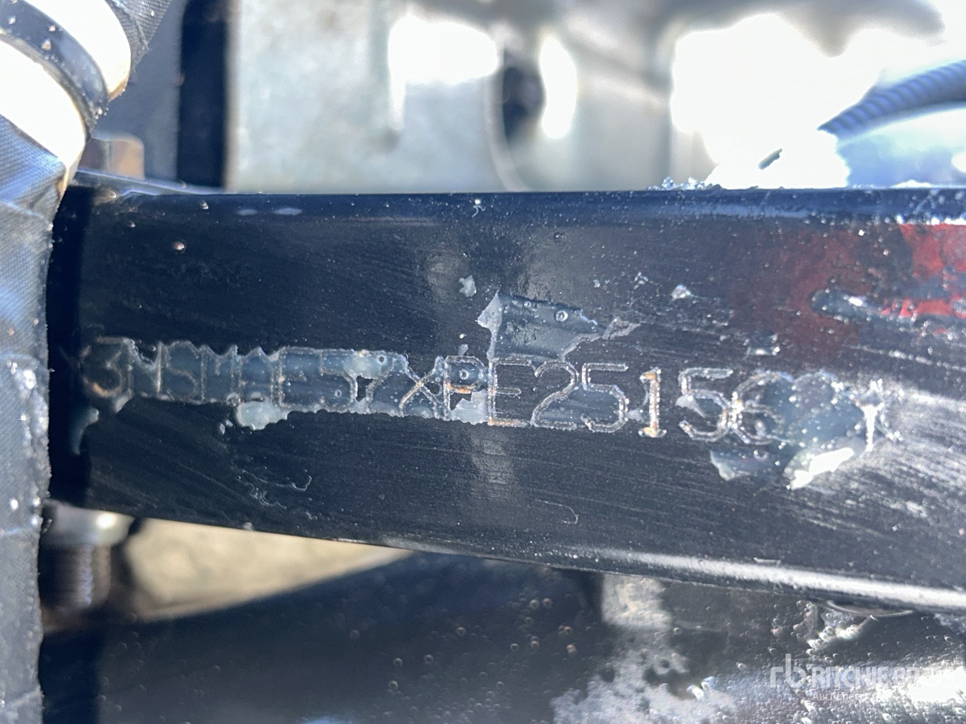 General Appearance with Numero seriale/numero d’identificazione del veicolo (VIN)