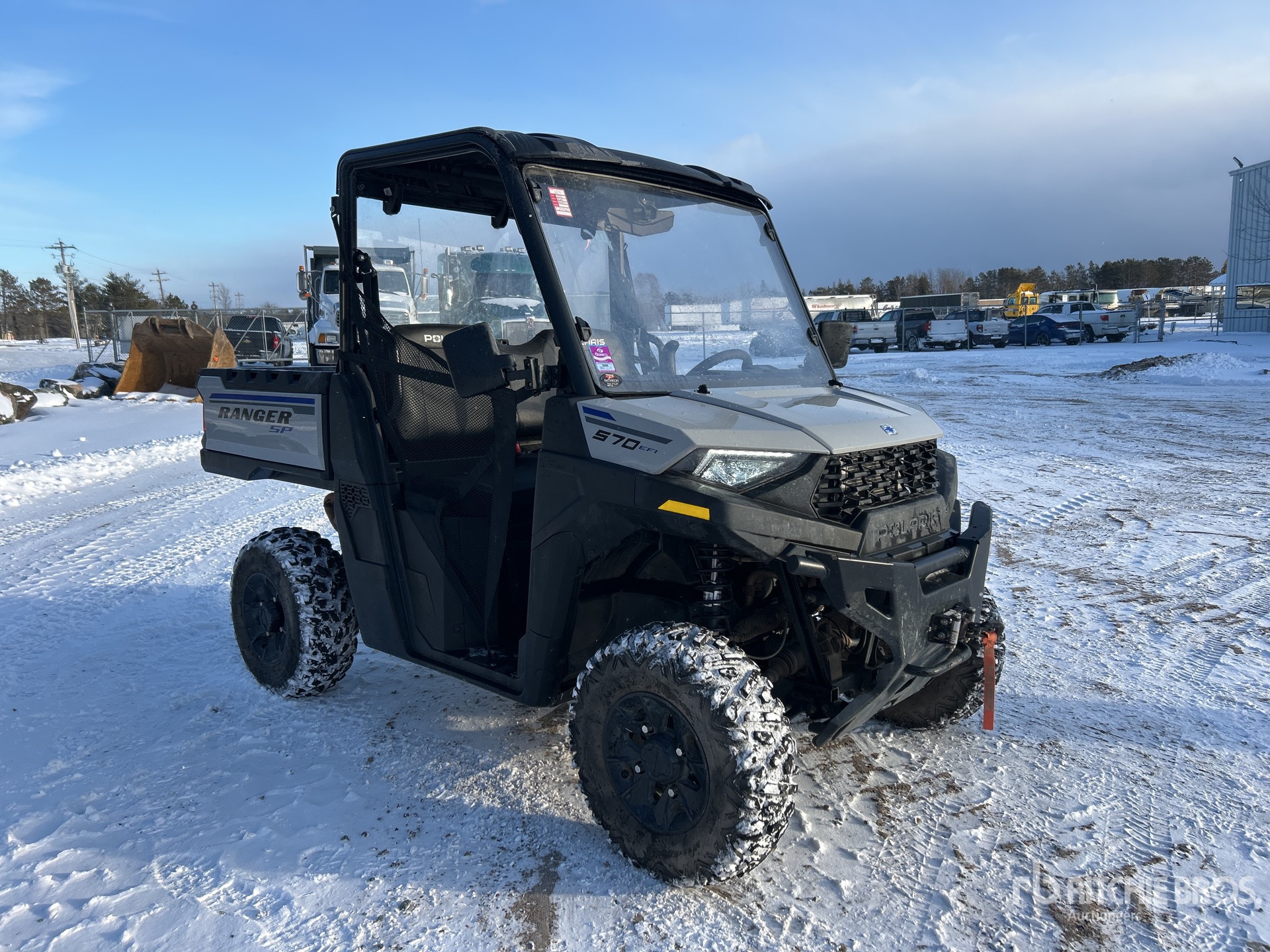 General Appearance with Foto, angolo anteriore destro