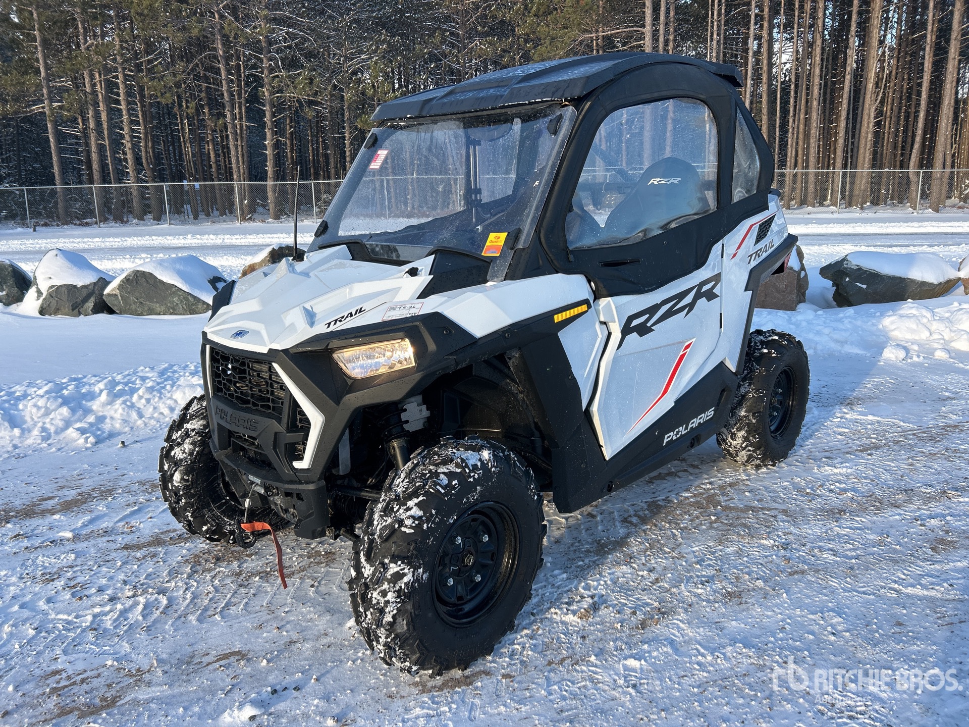 General Appearance with Featured Photo