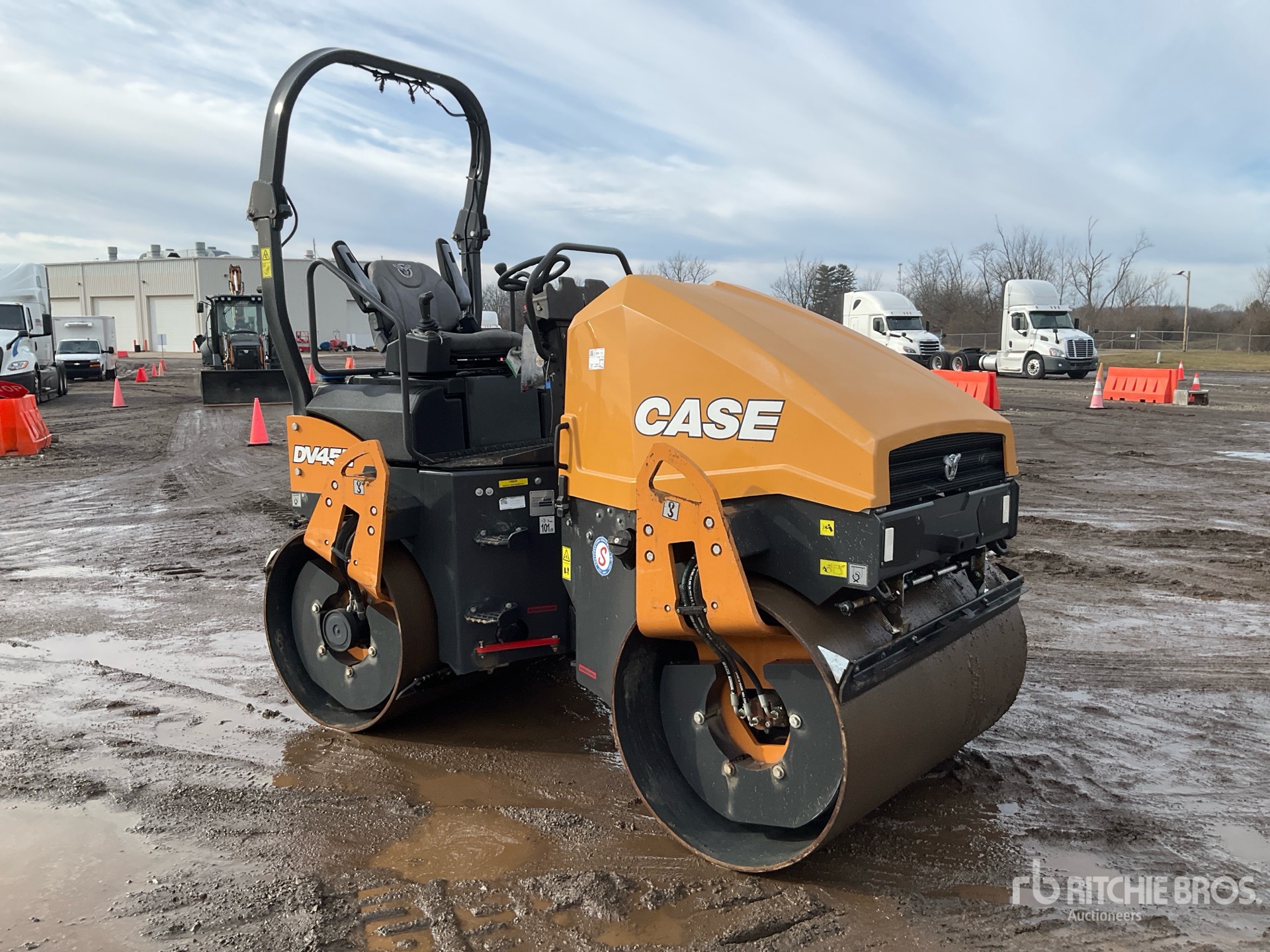 General Appearance with Picture, Right Front Corner