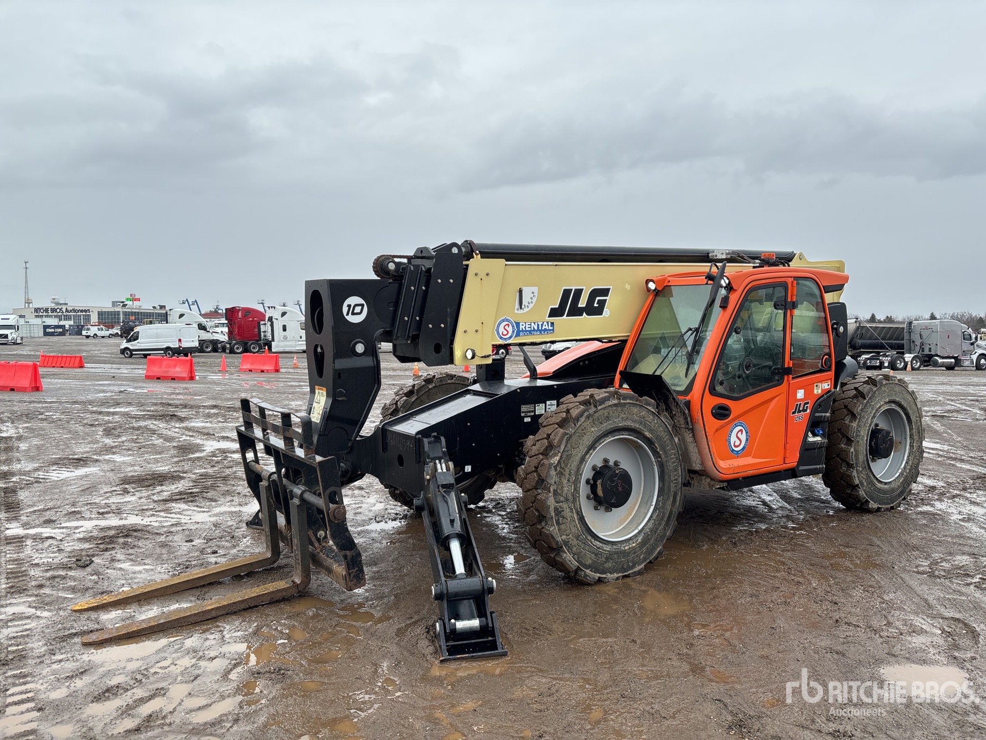 General Appearance with Picture, Left Front Corner