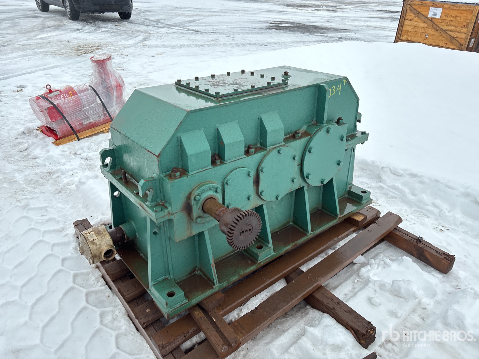 General Appearance with Picture, Left Rear Corner