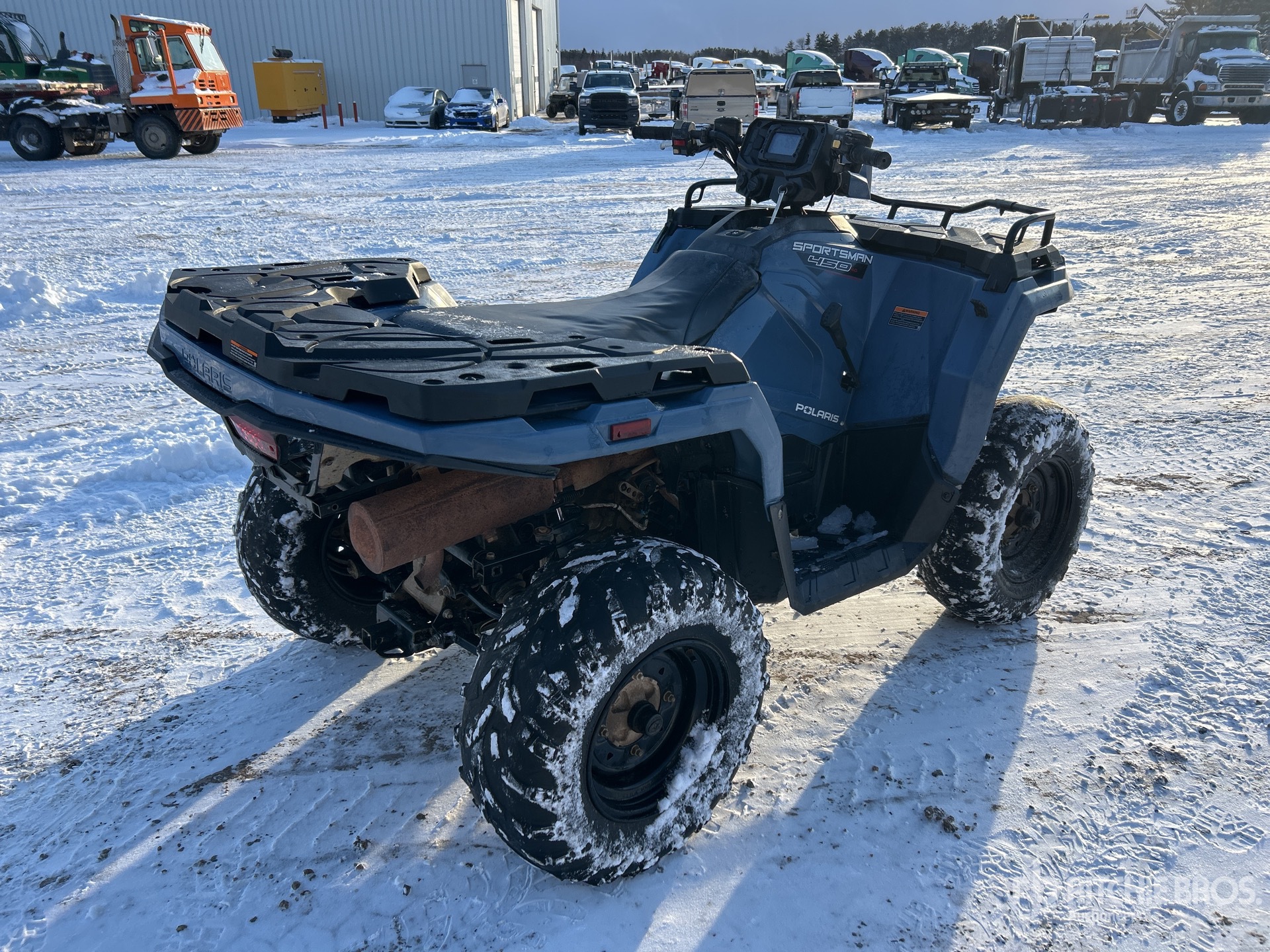 General Appearance with Picture, Right Rear Corner