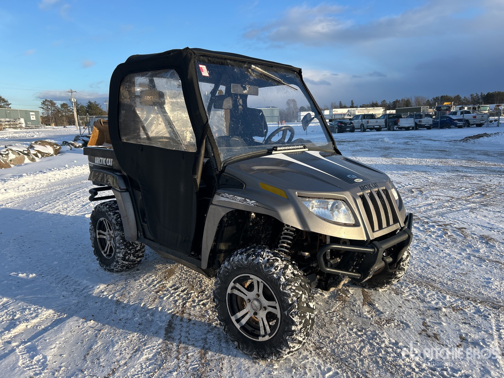 General Appearance with Picture, Right Front Corner