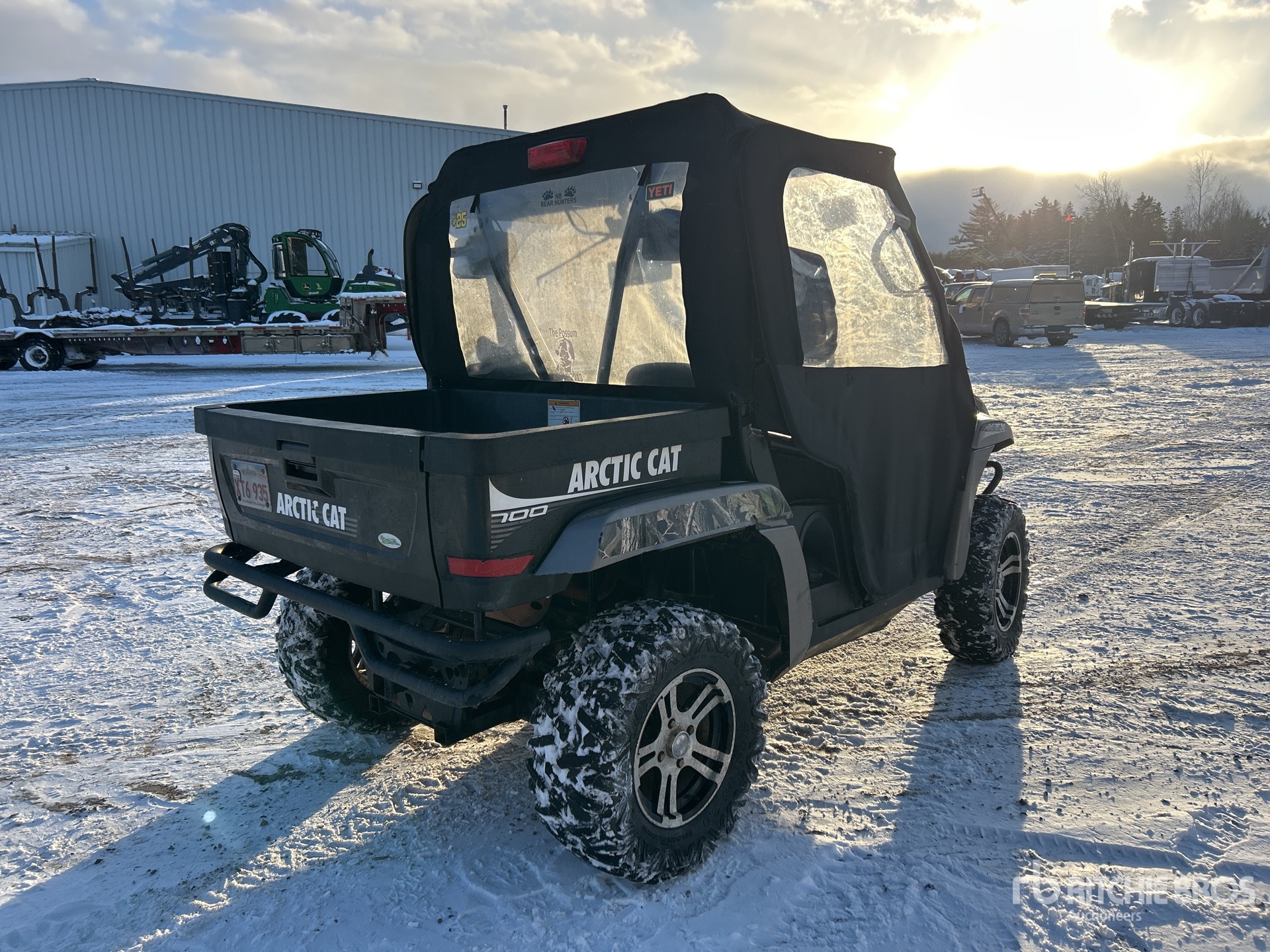 General Appearance with Picture, Right Rear Corner