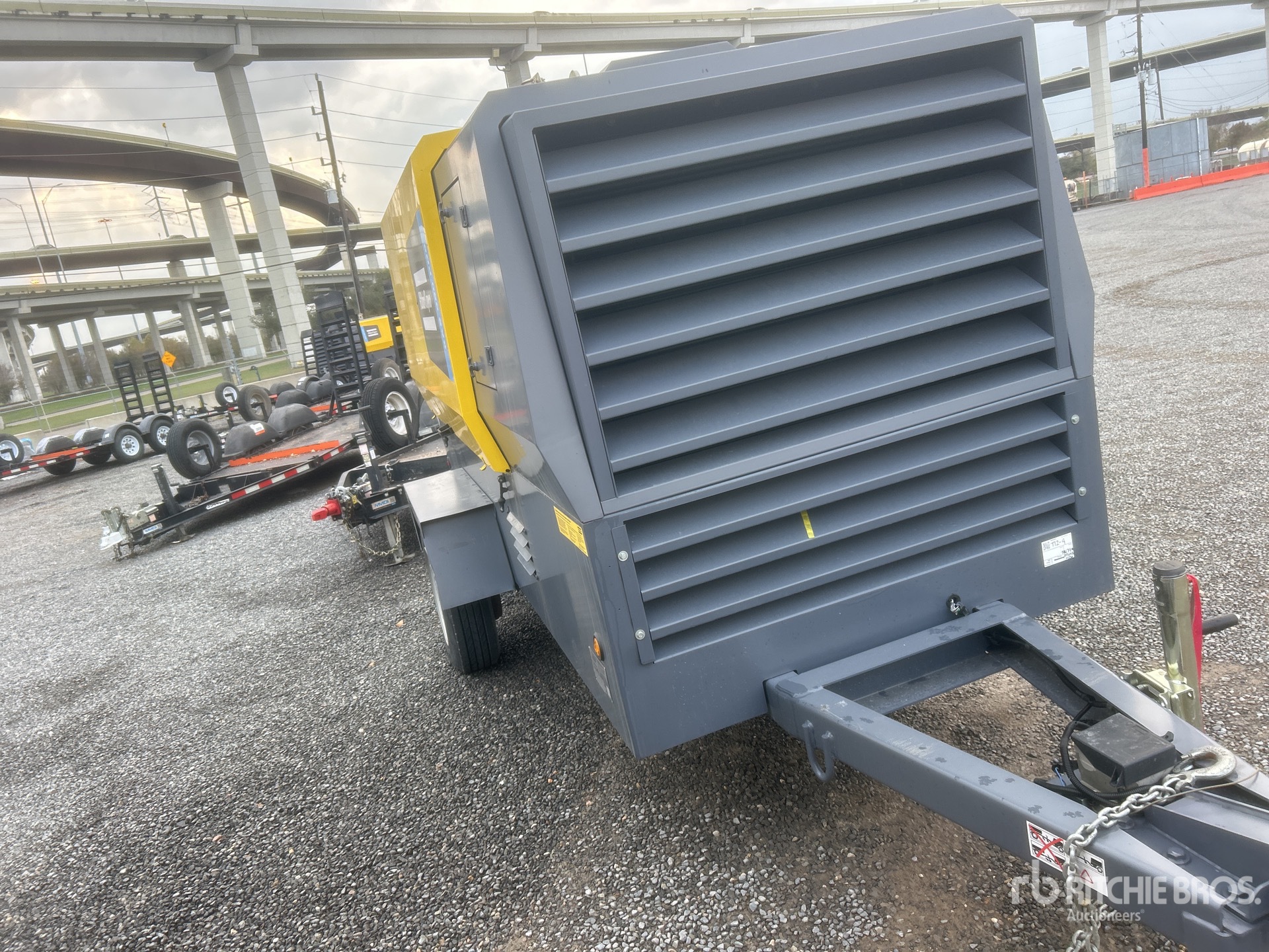 General Appearance with Zdjęcie, prawy górny róg