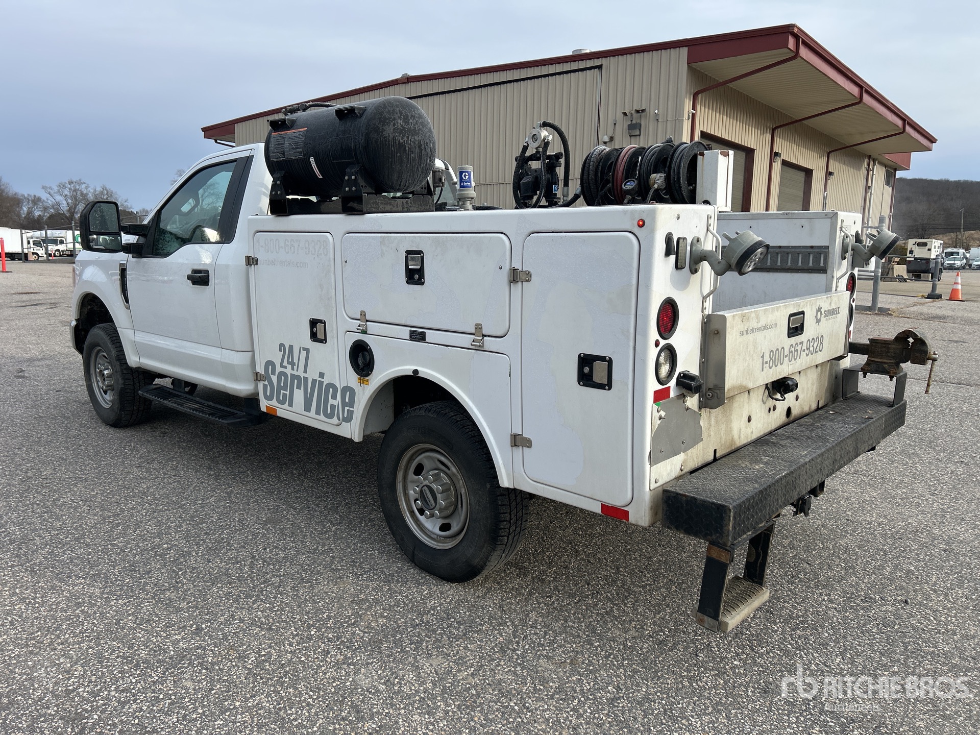 General Appearance with Picture, Left Rear Corner