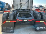 4 Underbody - Truck with