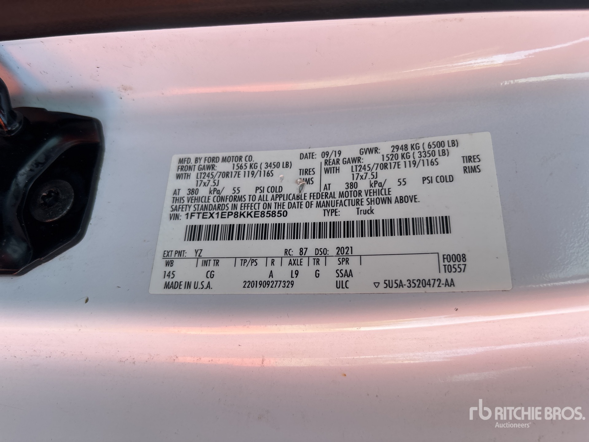 General Appearance with Serial Number / VIN