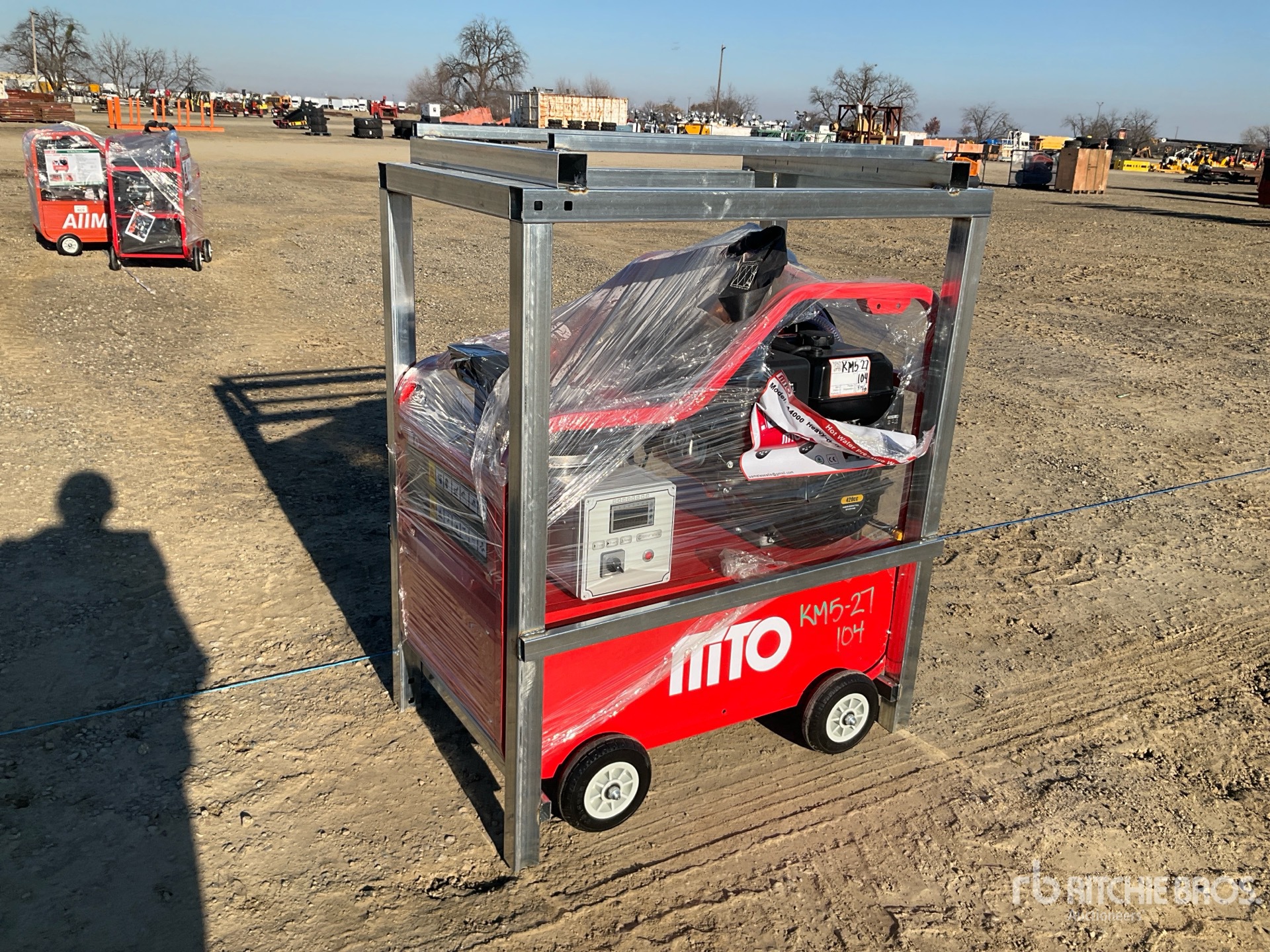 General Appearance with Foto, angolo anteriore sinistro