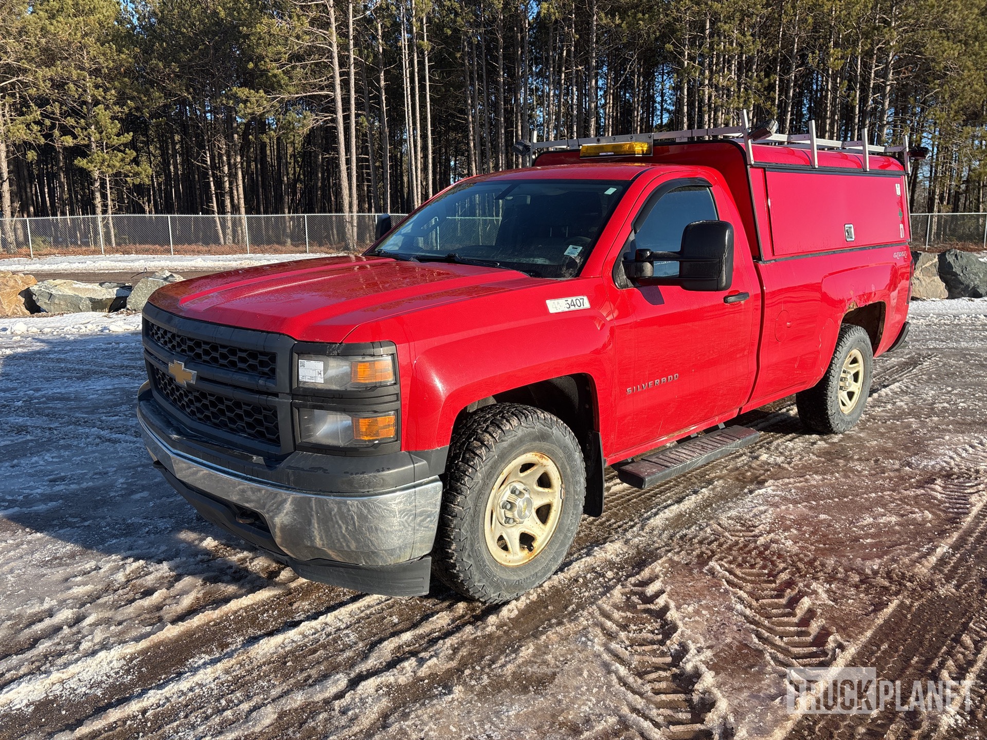 General Appearance with Picture, Left Front Corner