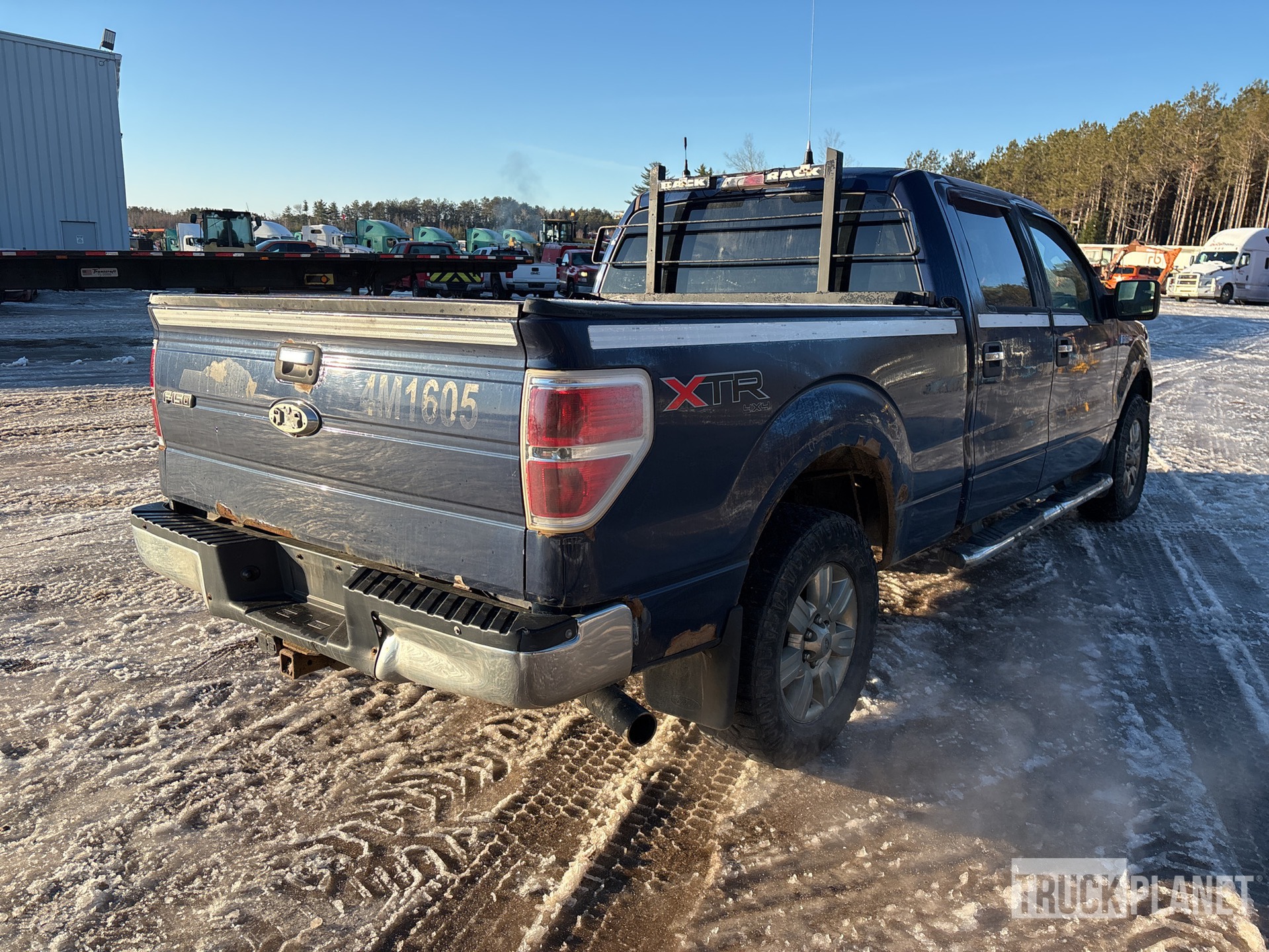 General Appearance with Picture, Right Rear Corner