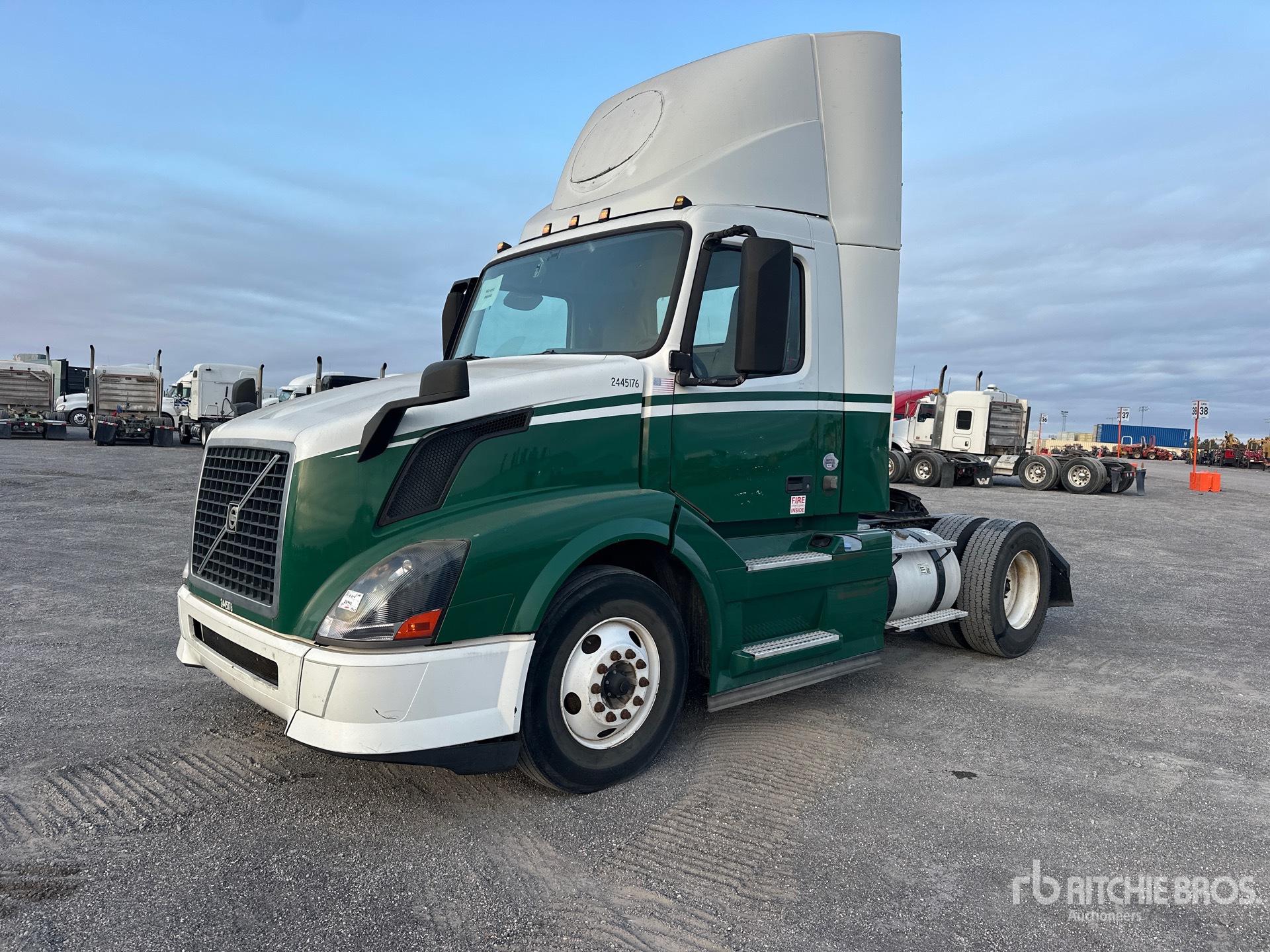 General Appearance with Picture, Left Front Corner