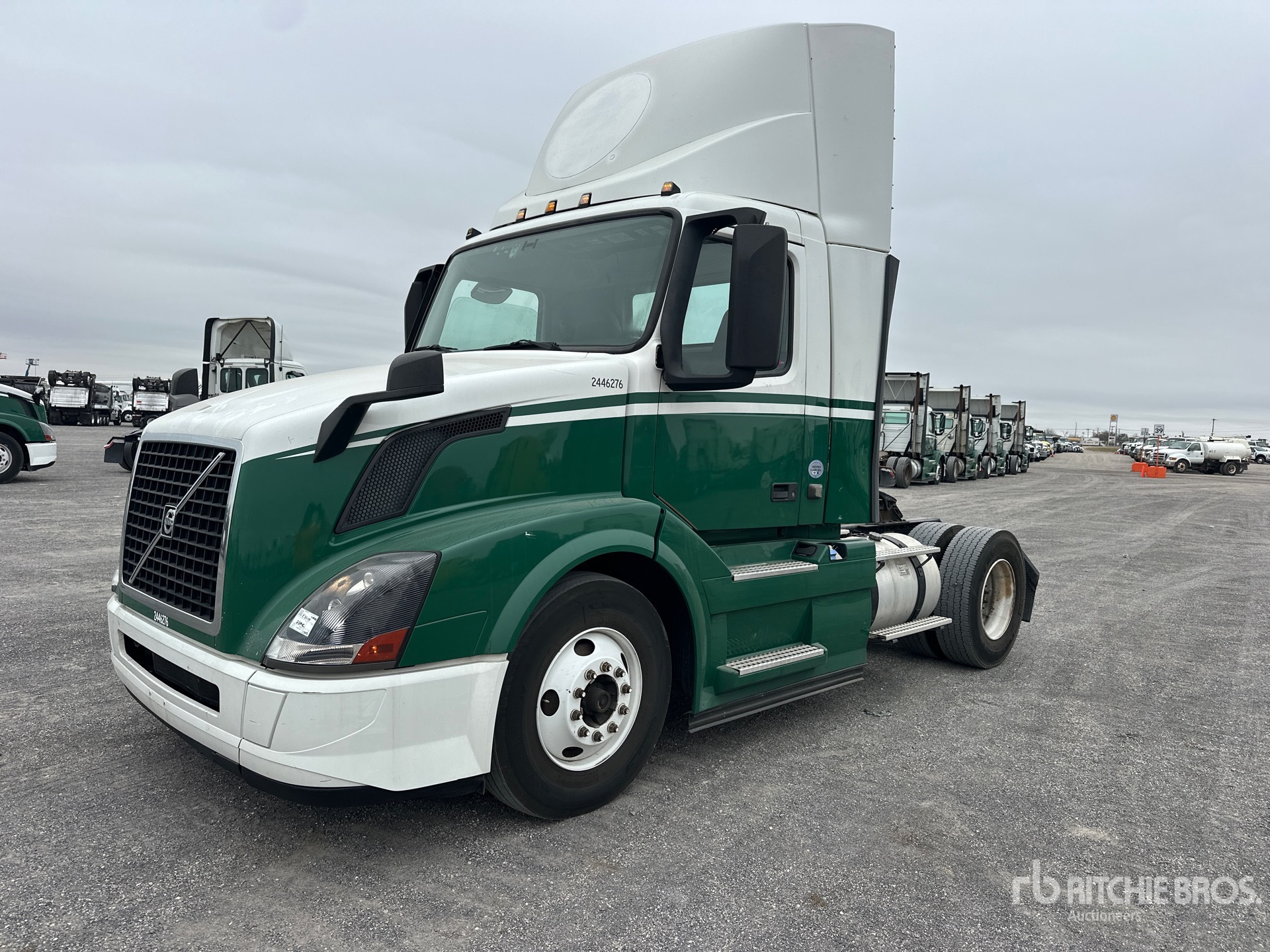 General Appearance with Picture, Left Front Corner