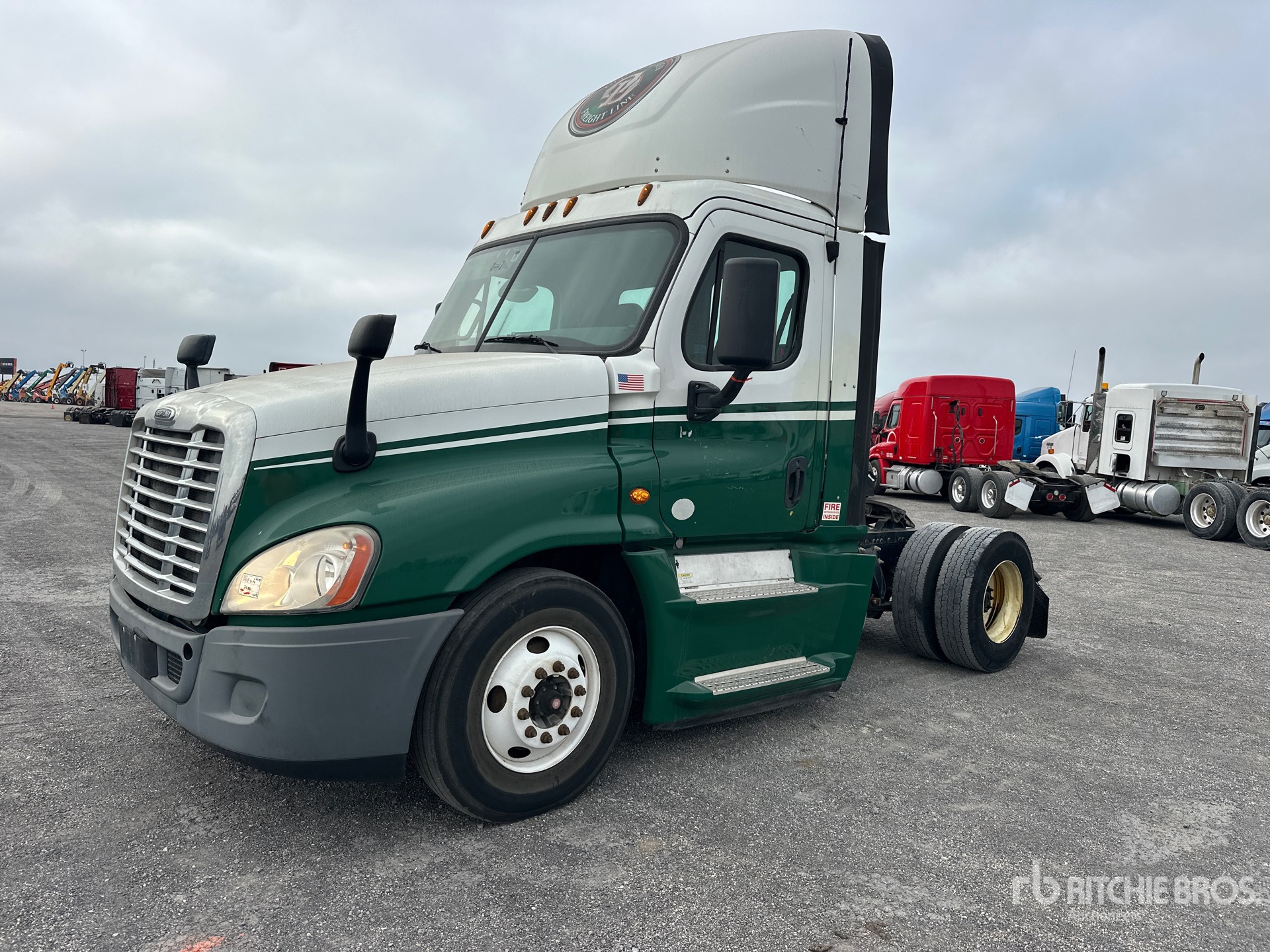 General Appearance with Picture, Left Front Corner