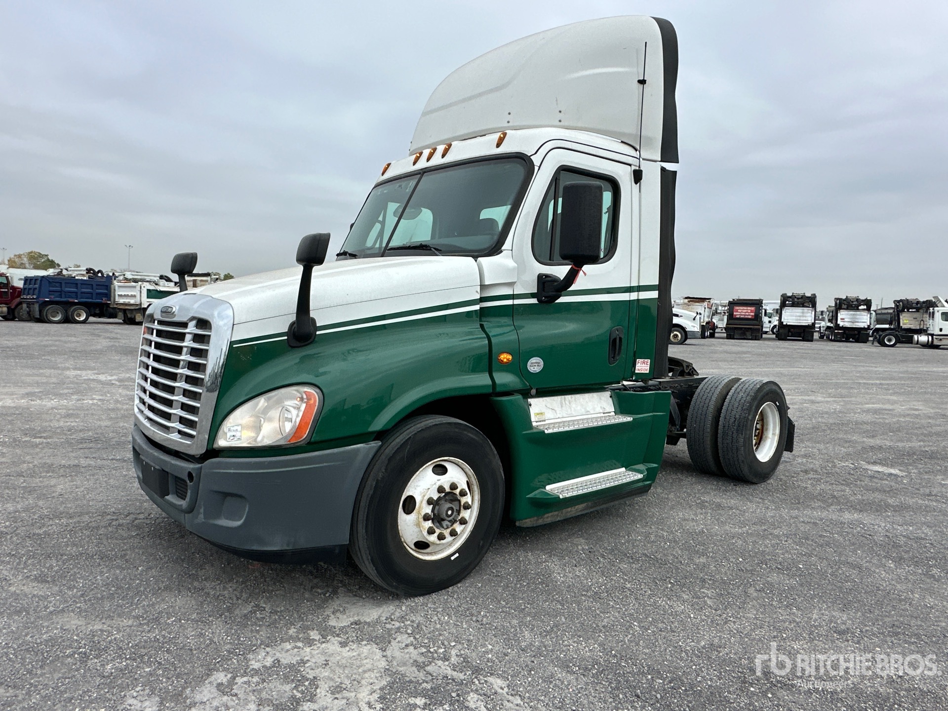 General Appearance with Picture, Left Front Corner