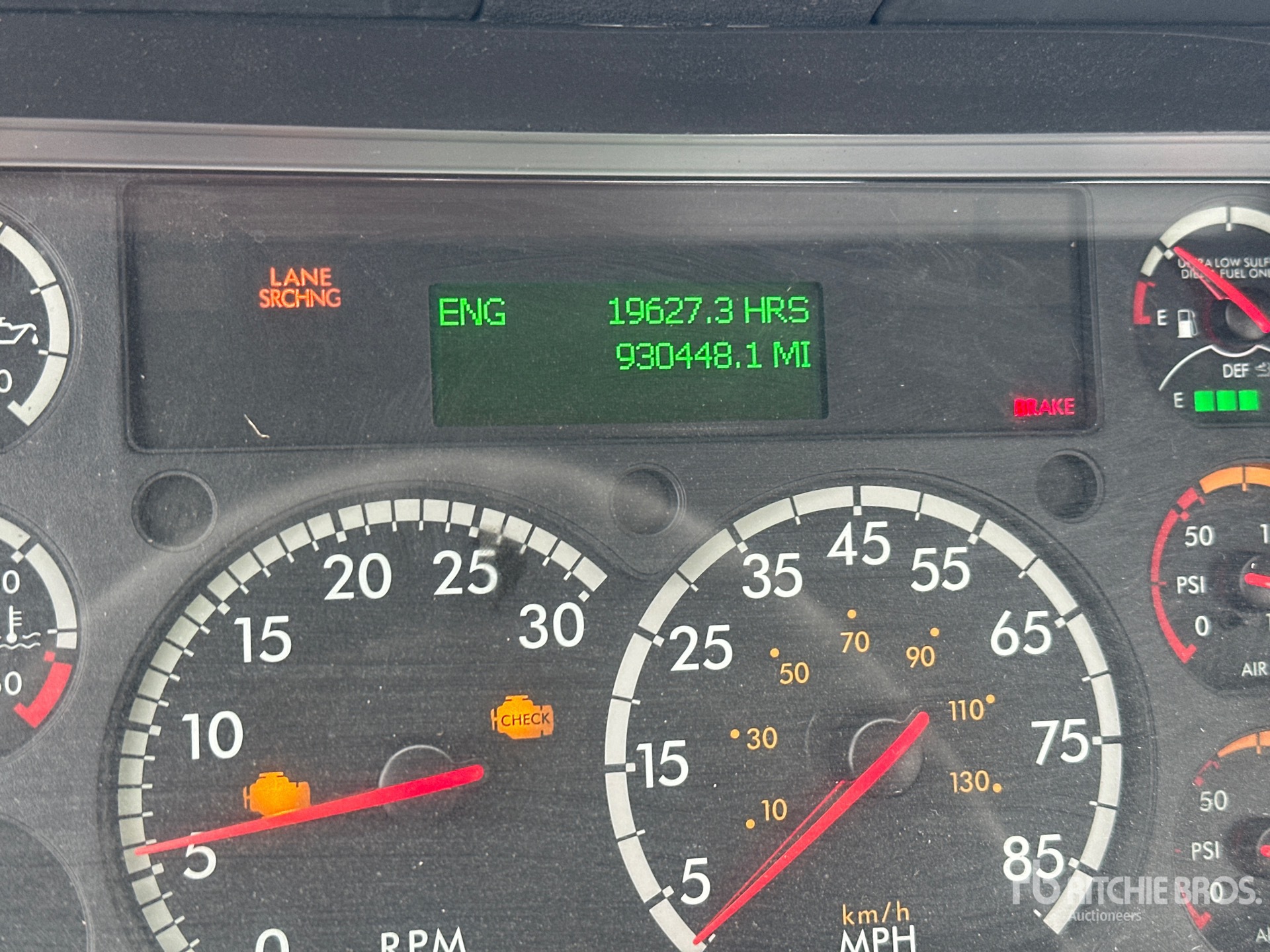 General Appearance with Hour Meter / Odometer