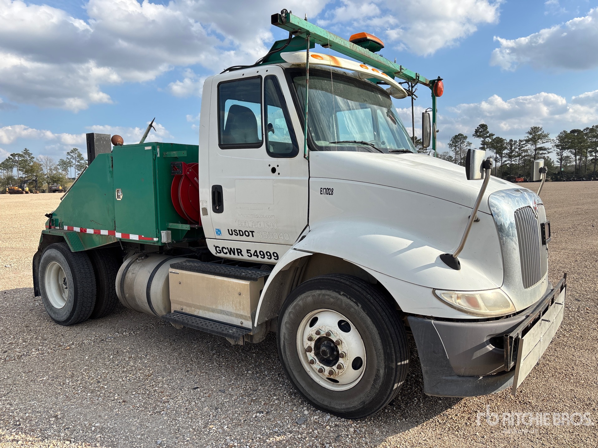 General Appearance with Image, coin avant droit