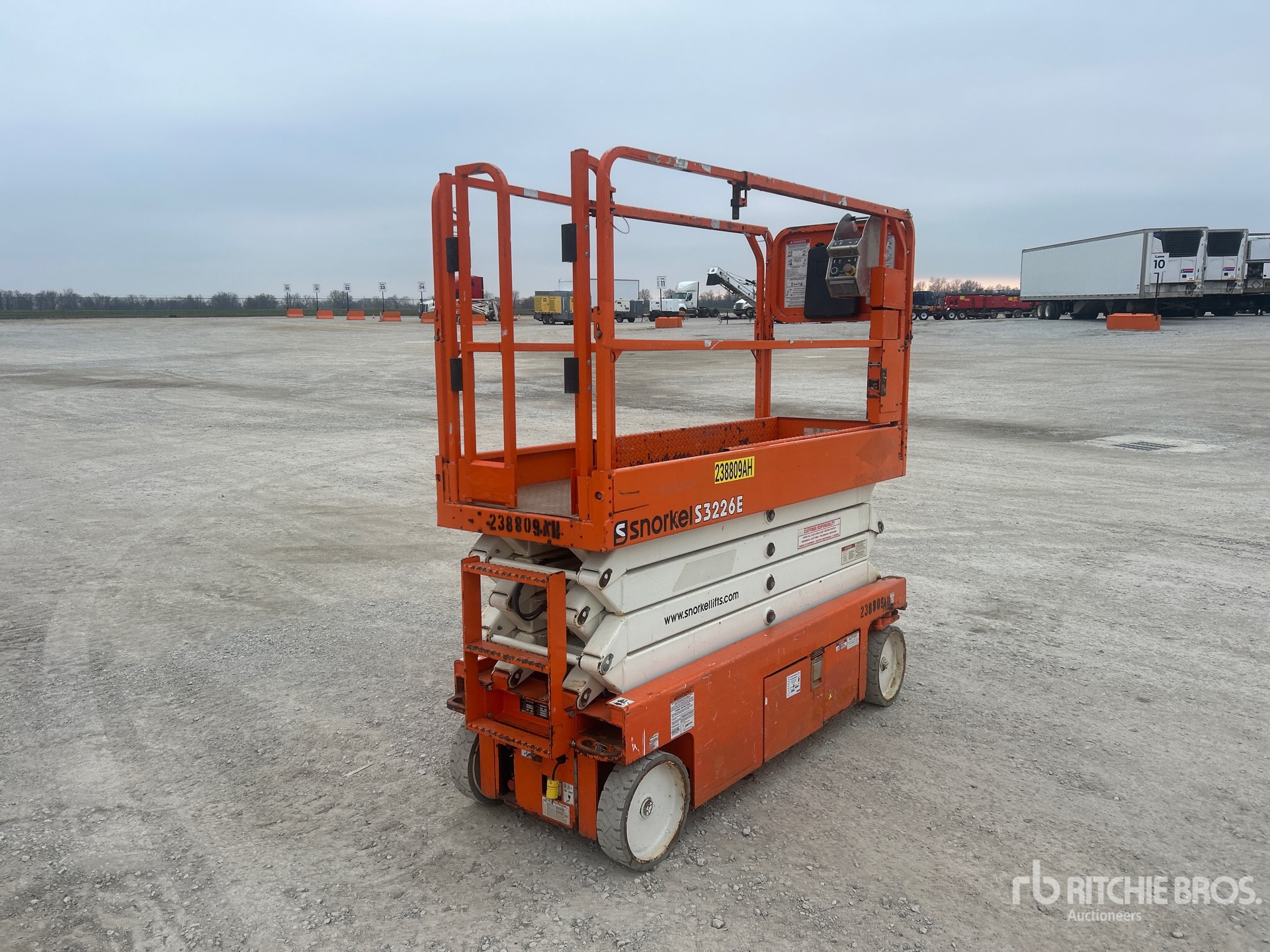 General Appearance with Bild, Ecke hinten rechts