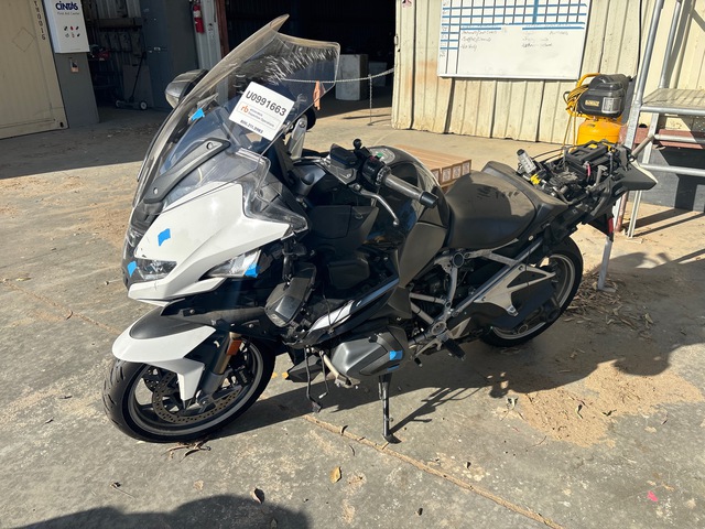 2021 BMW R1250 1254 cc Sport Bike