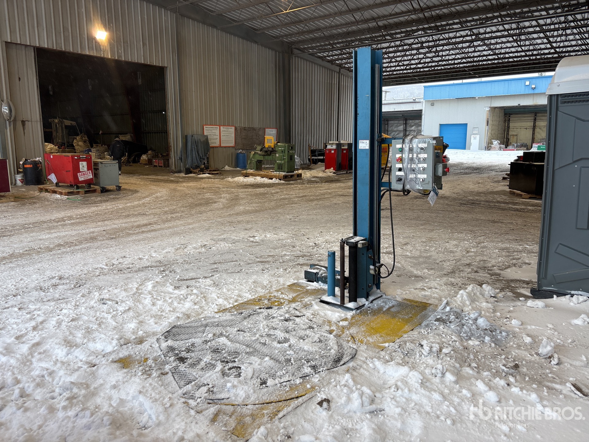 General Appearance with Imagen: esquina delantera izquierda