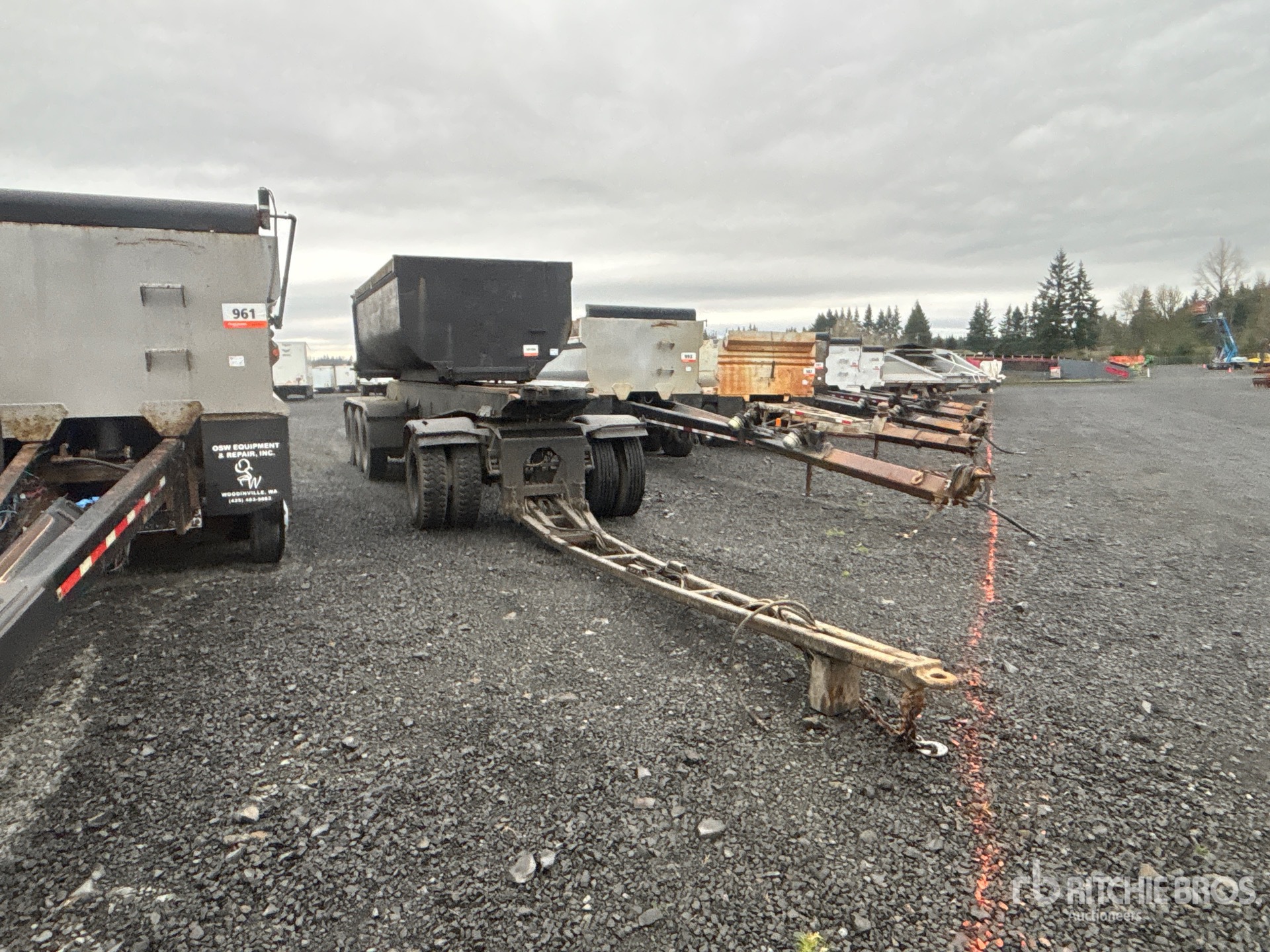 Aspect général with Image, coin avant droit