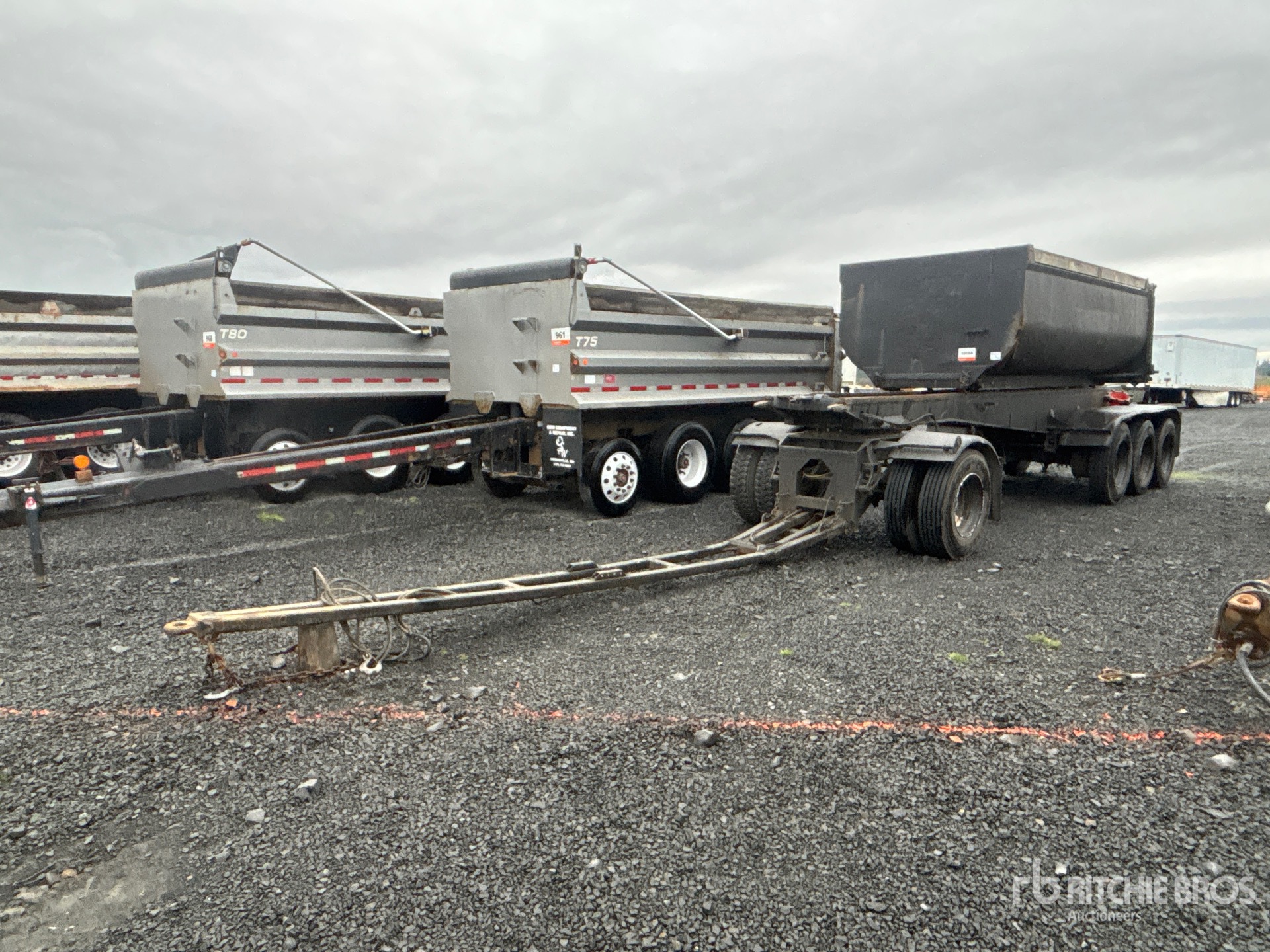 Aspect général with Image, coin avant gauche