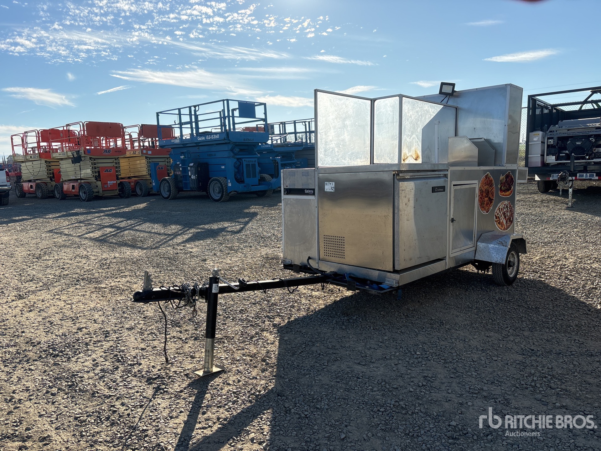 General Appearance with Featured Photo