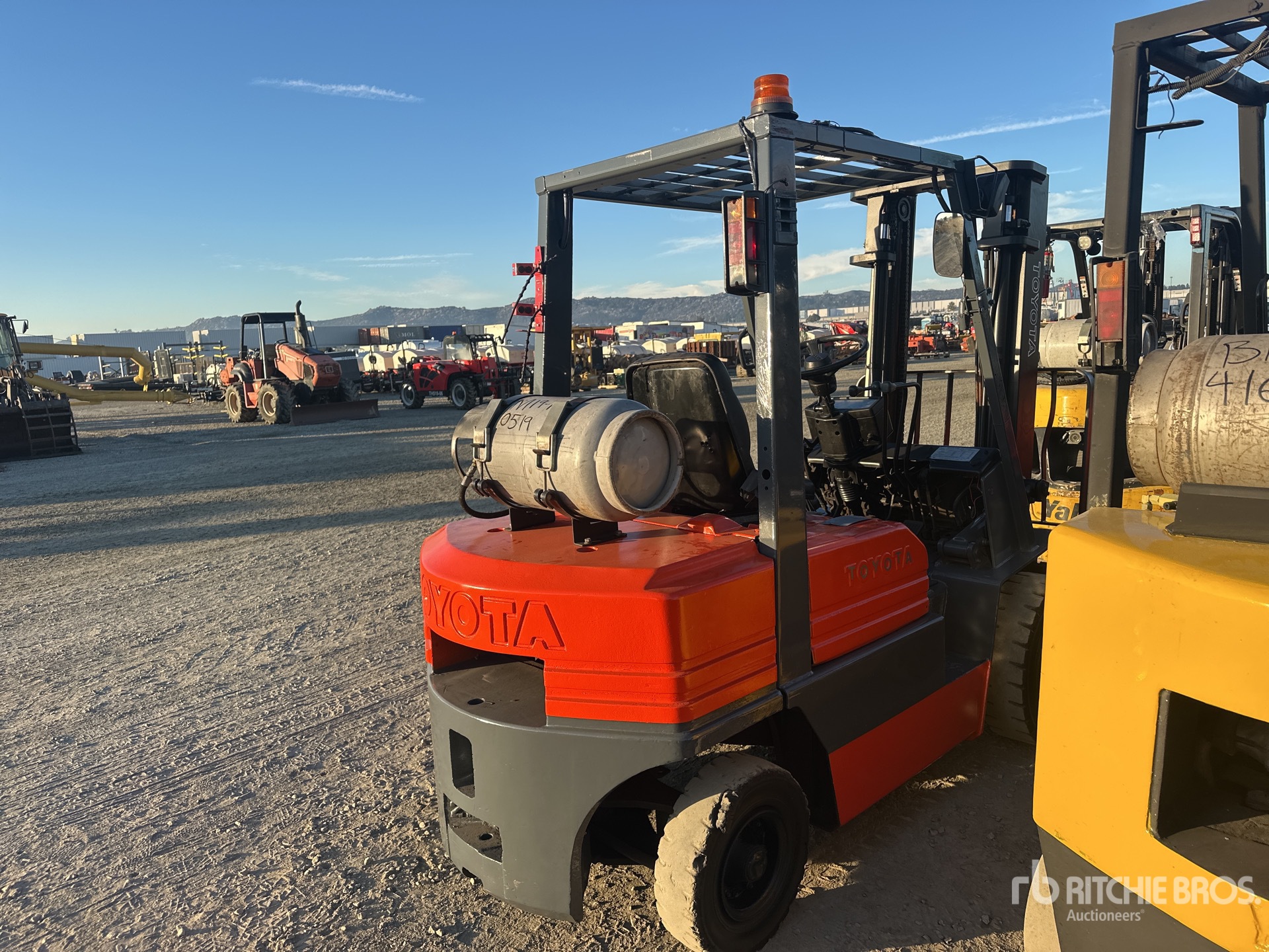 General Appearance with Foto, angolo anteriore sinistro