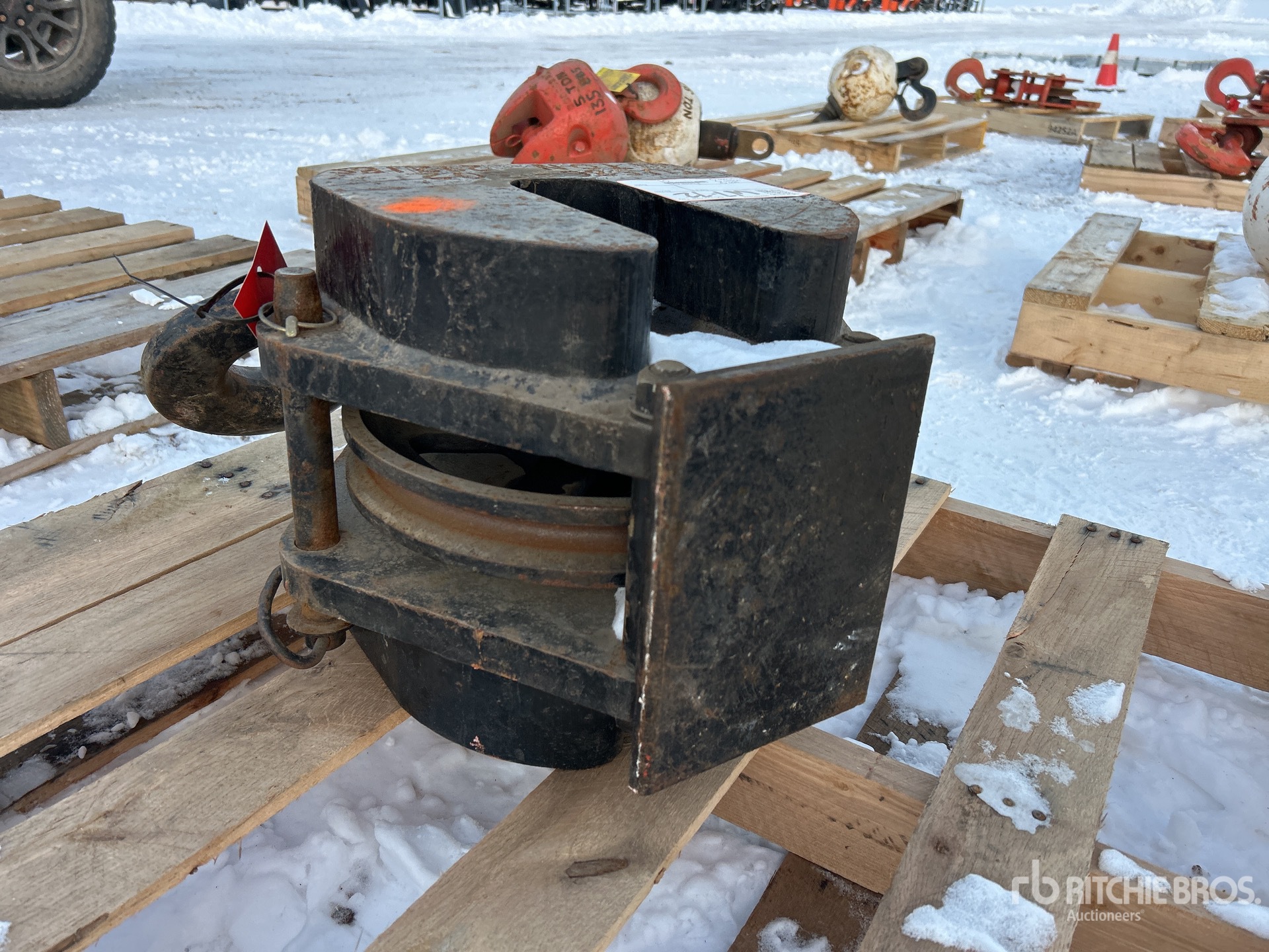 General Appearance with Bild, Ecke hinten links