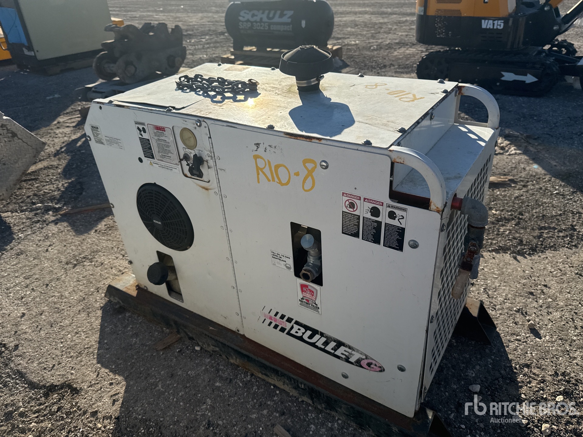 Aspect général with Image, coin avant droit