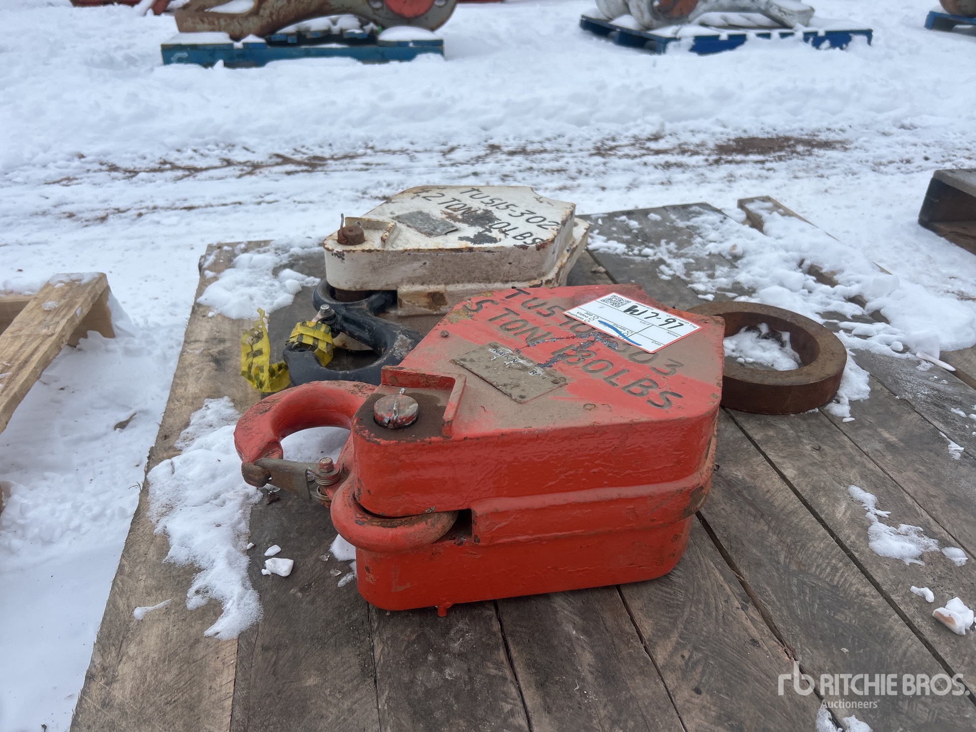 General Appearance with Bild, Ecke vorne links