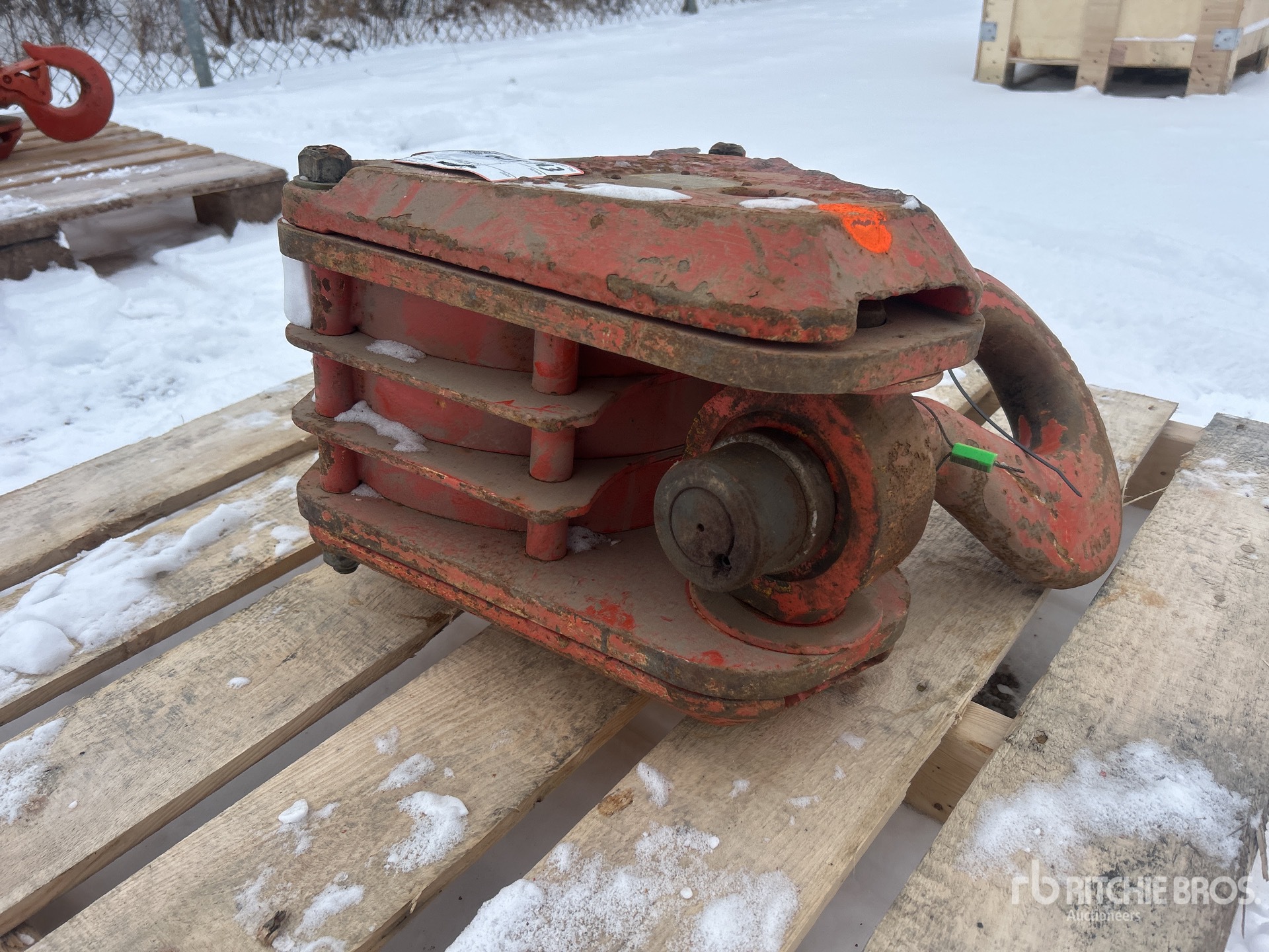 General Appearance with Bild, Ecke vorne rechts