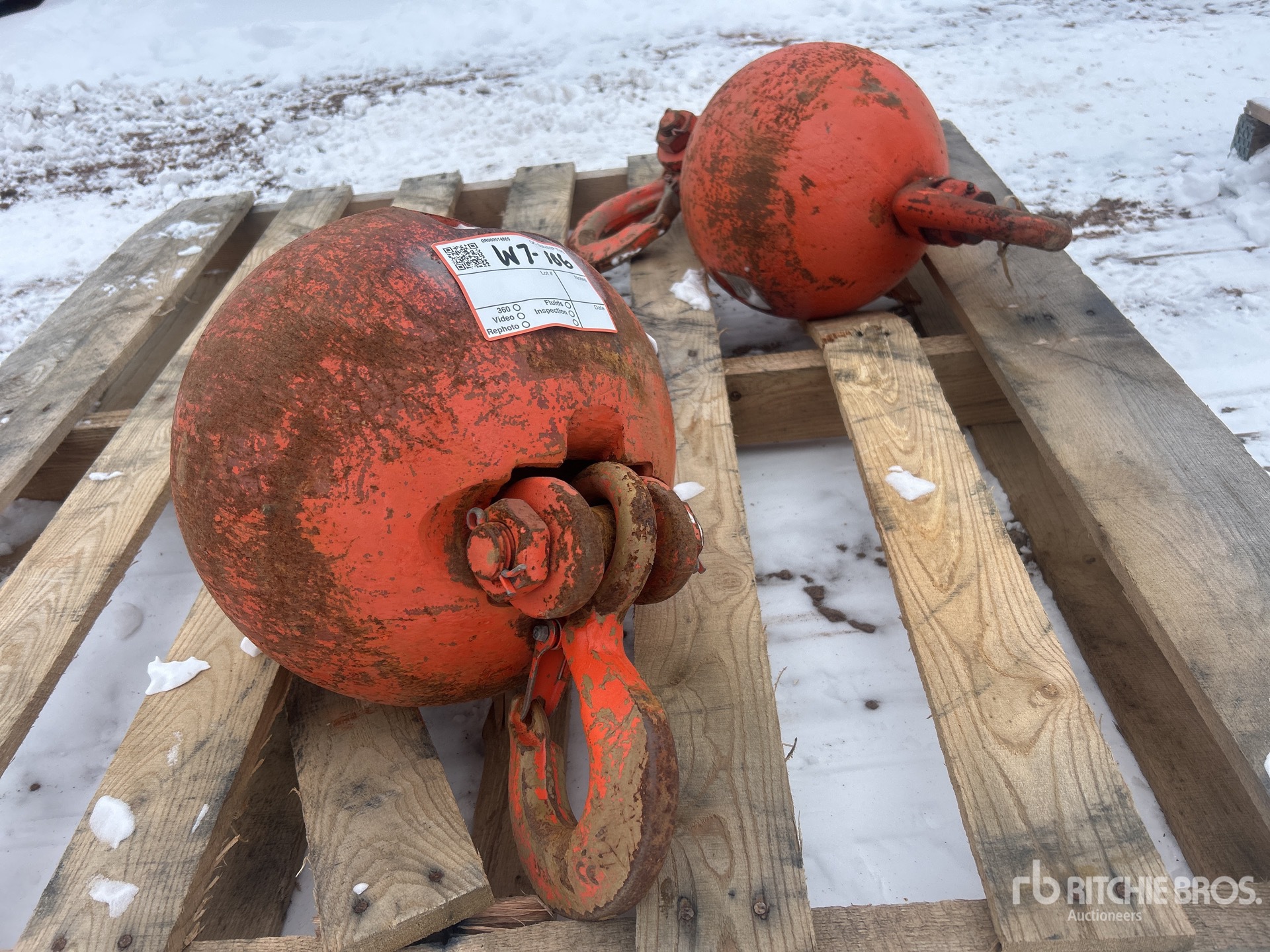 General Appearance with Bild, Ecke vorne rechts